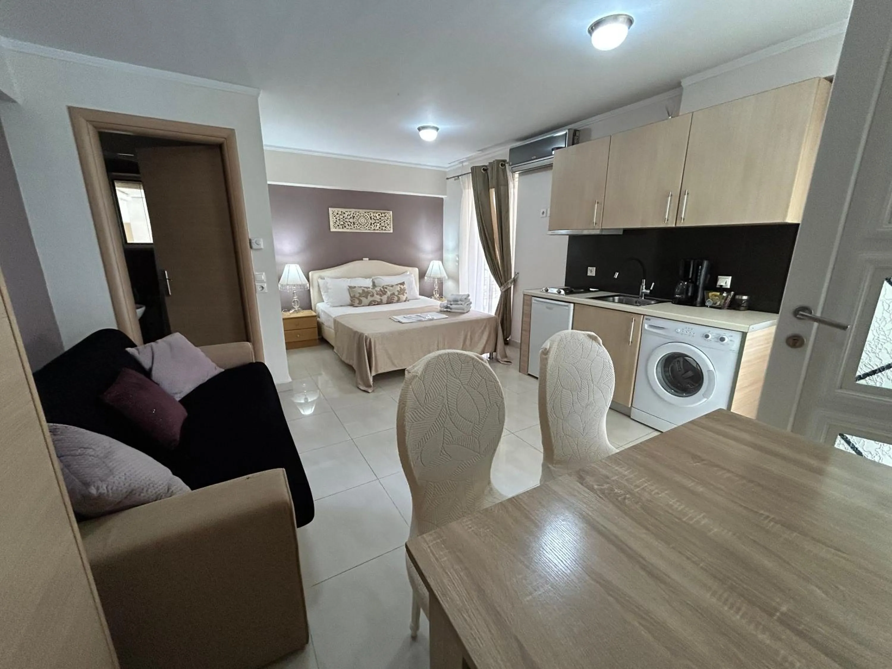 Photo of the whole room in Palataki Residence