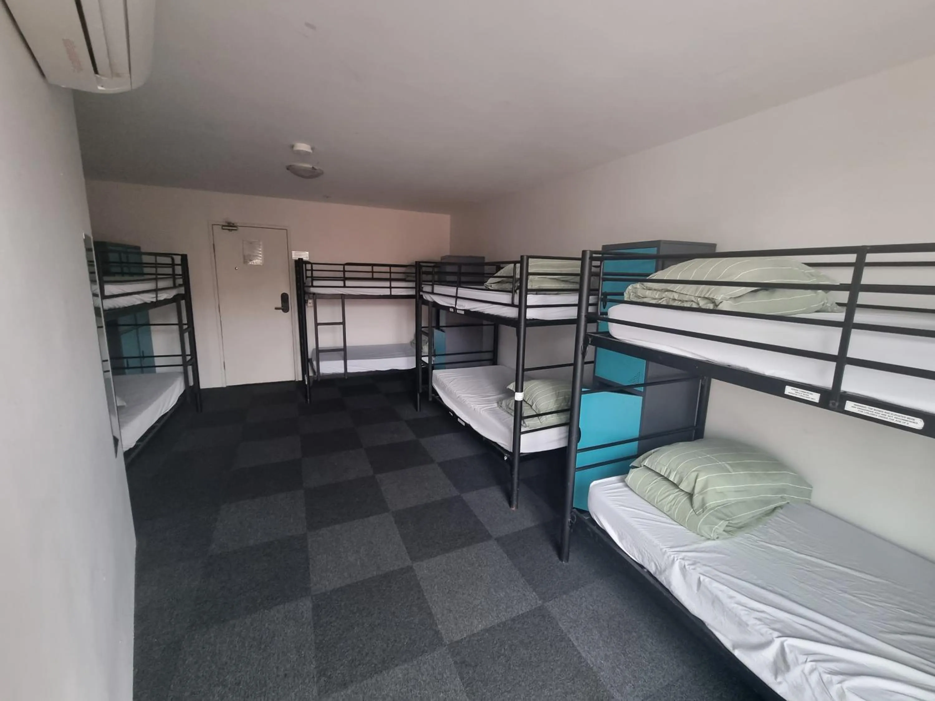 Bed in Nomads St Kilda