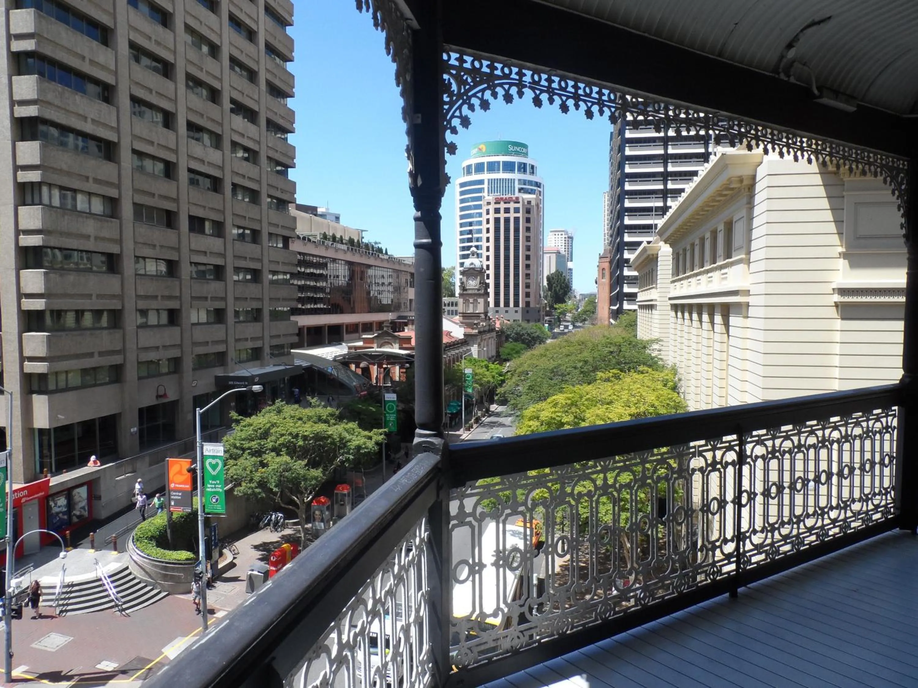 Facade/entrance in Nomads Brisbane Hostel
