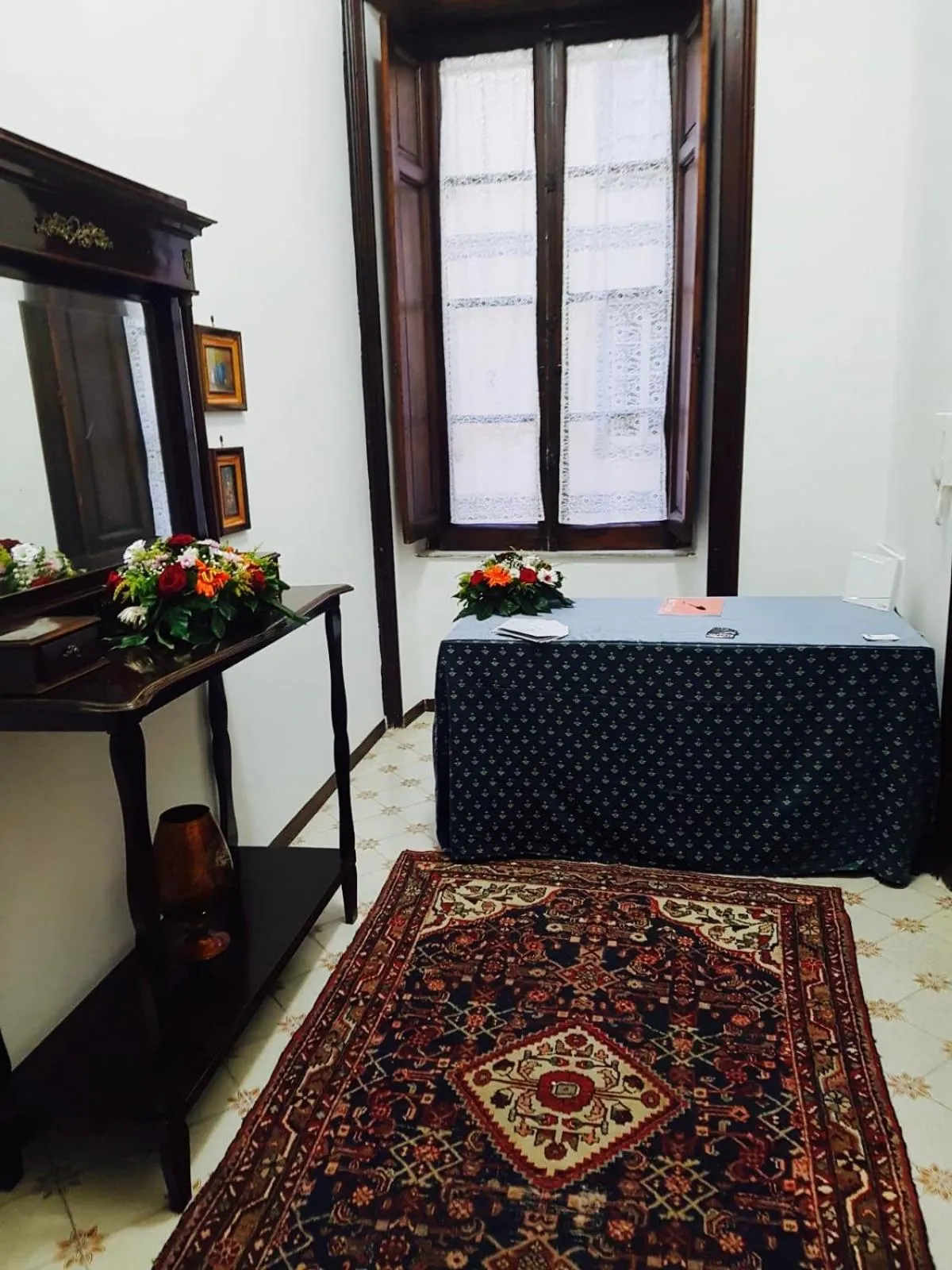 Bed in Parthenope's home