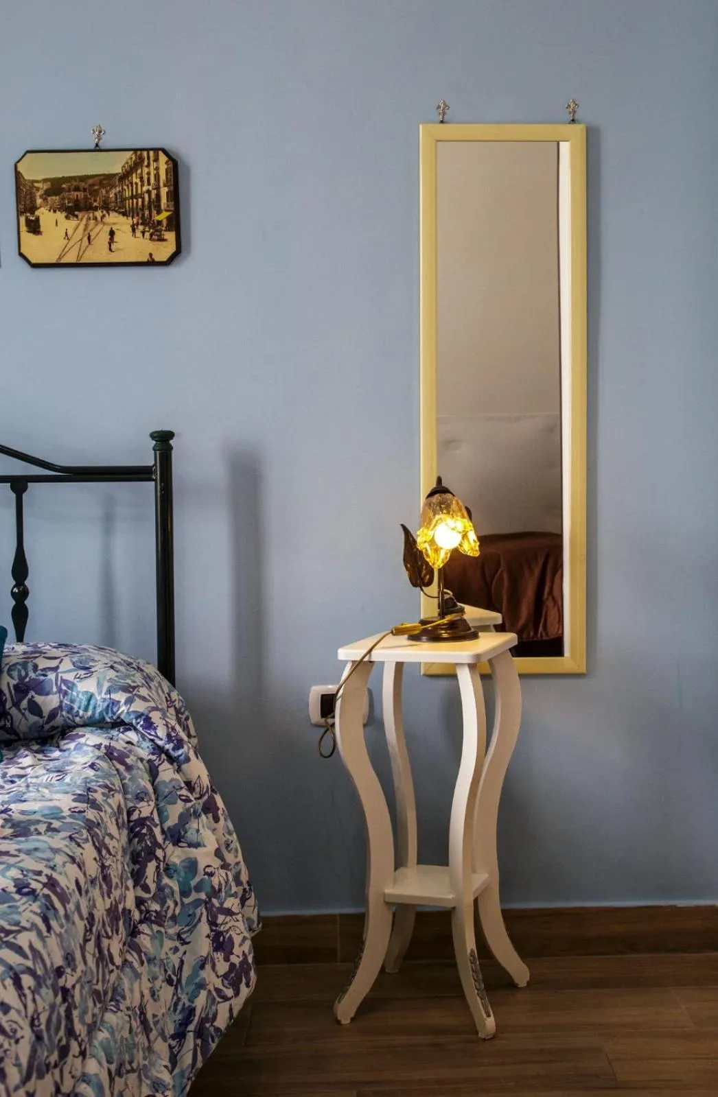 Bed in Parthenope's home