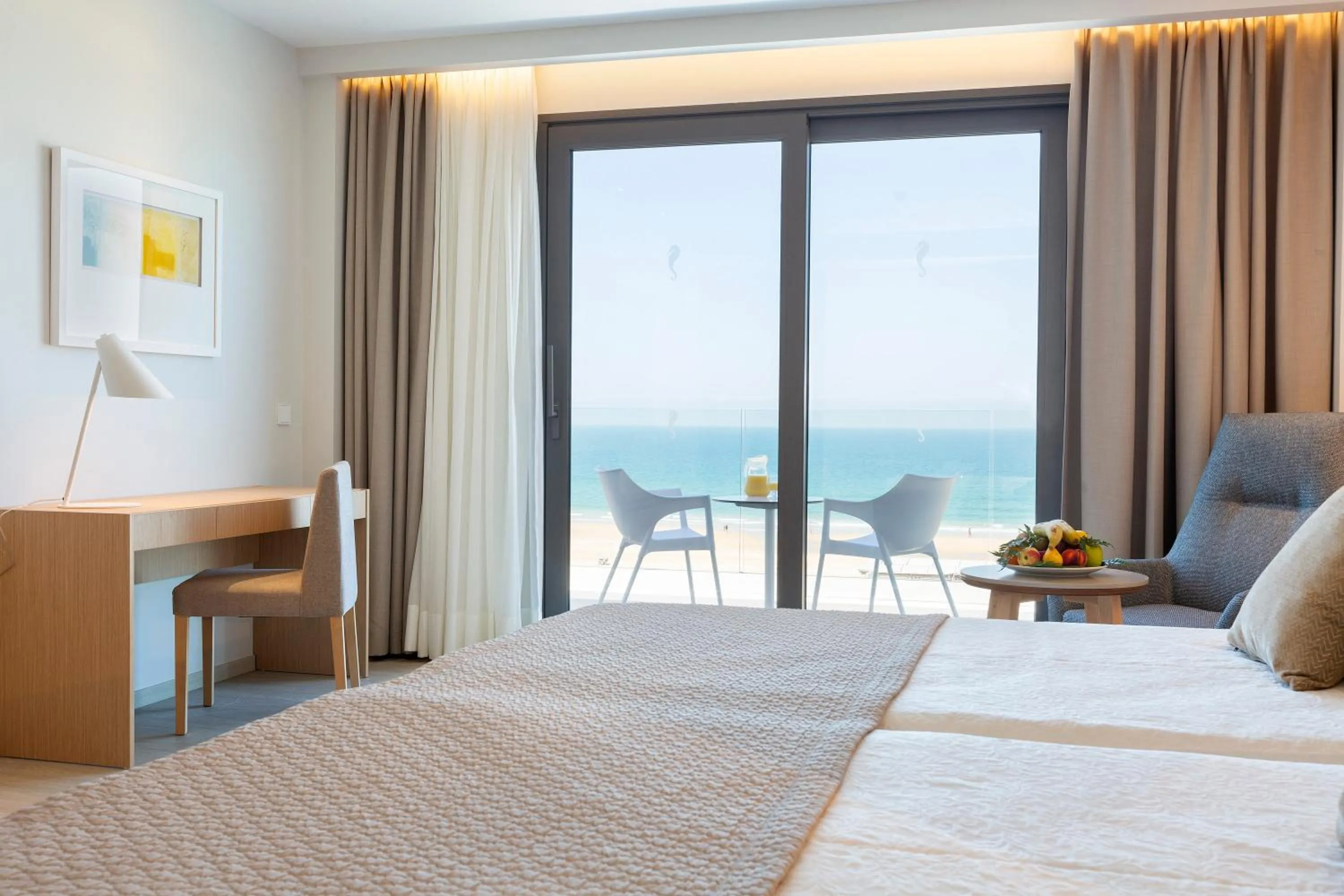 Bed in Hipotels Barrosa Park