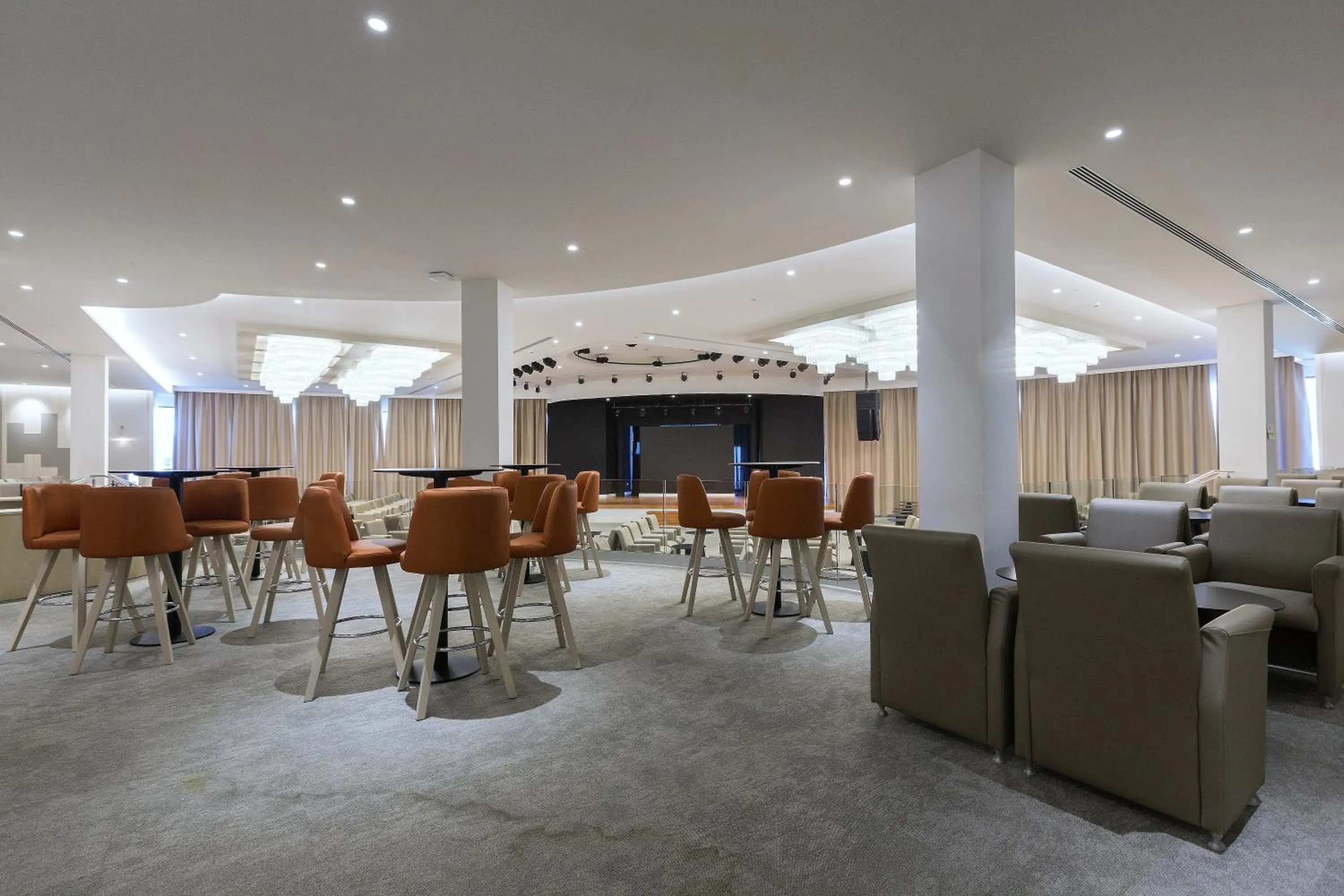 Lounge or bar in Hipotels Barrosa Park