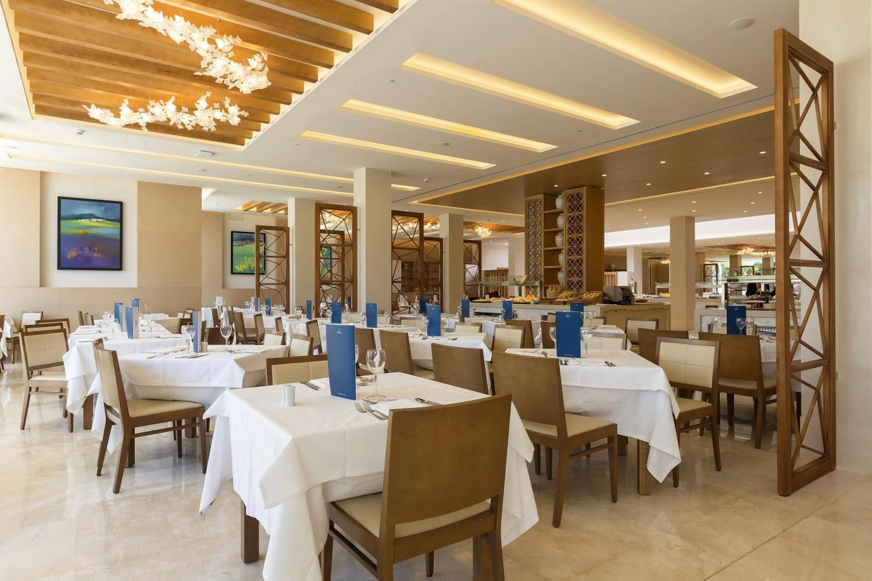 Restaurant/places to eat in Hipotels Barrosa Park