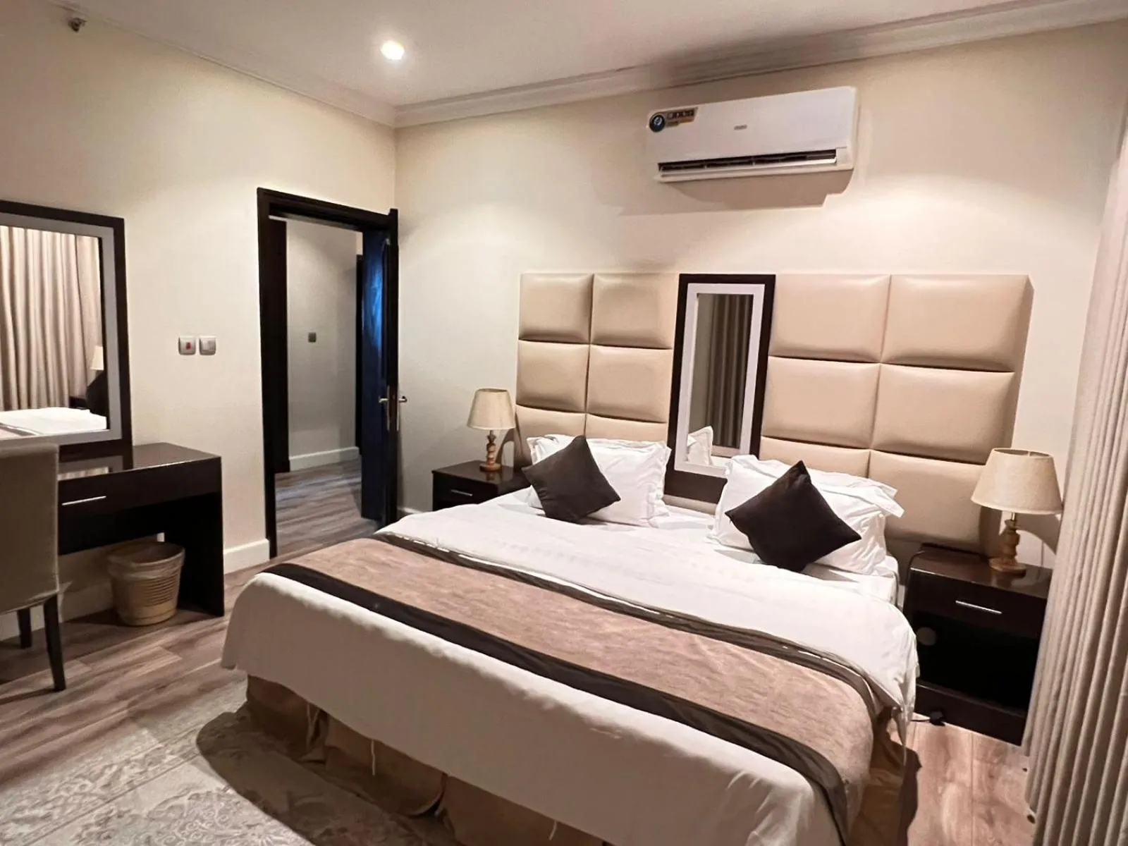 Bed in Alshaheen Suites