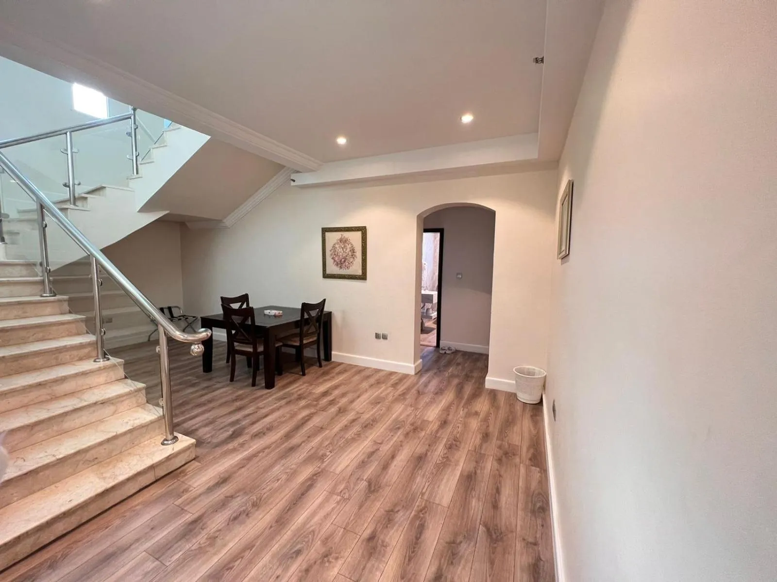 Dining area in Alshaheen Suites