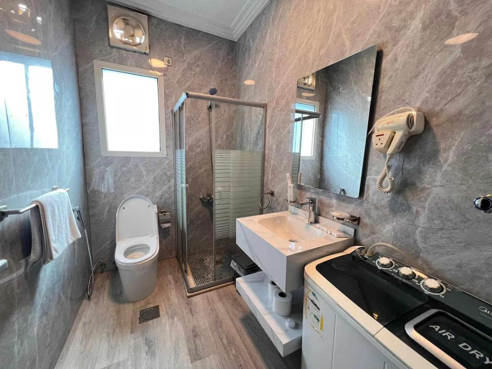 Bathroom in Alshaheen Suites