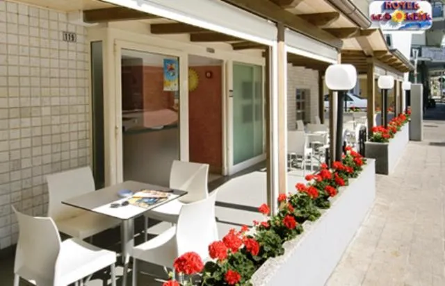 Restaurant/places to eat in Hotel Le Soleil