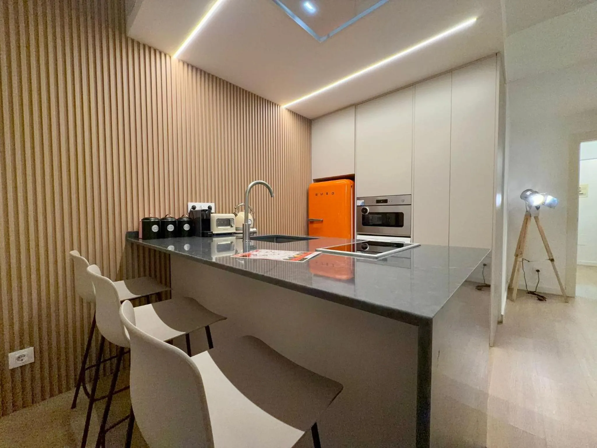 BarcelonaForRent Sant Pau Suite