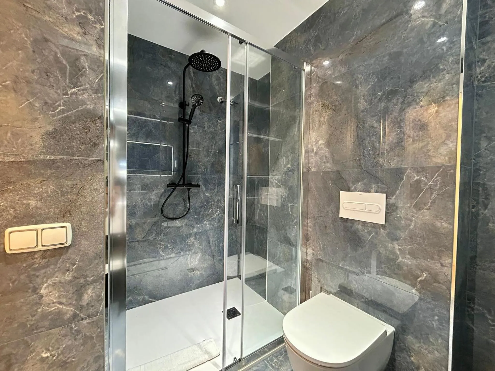 BarcelonaForRent Sant Pau Suite
