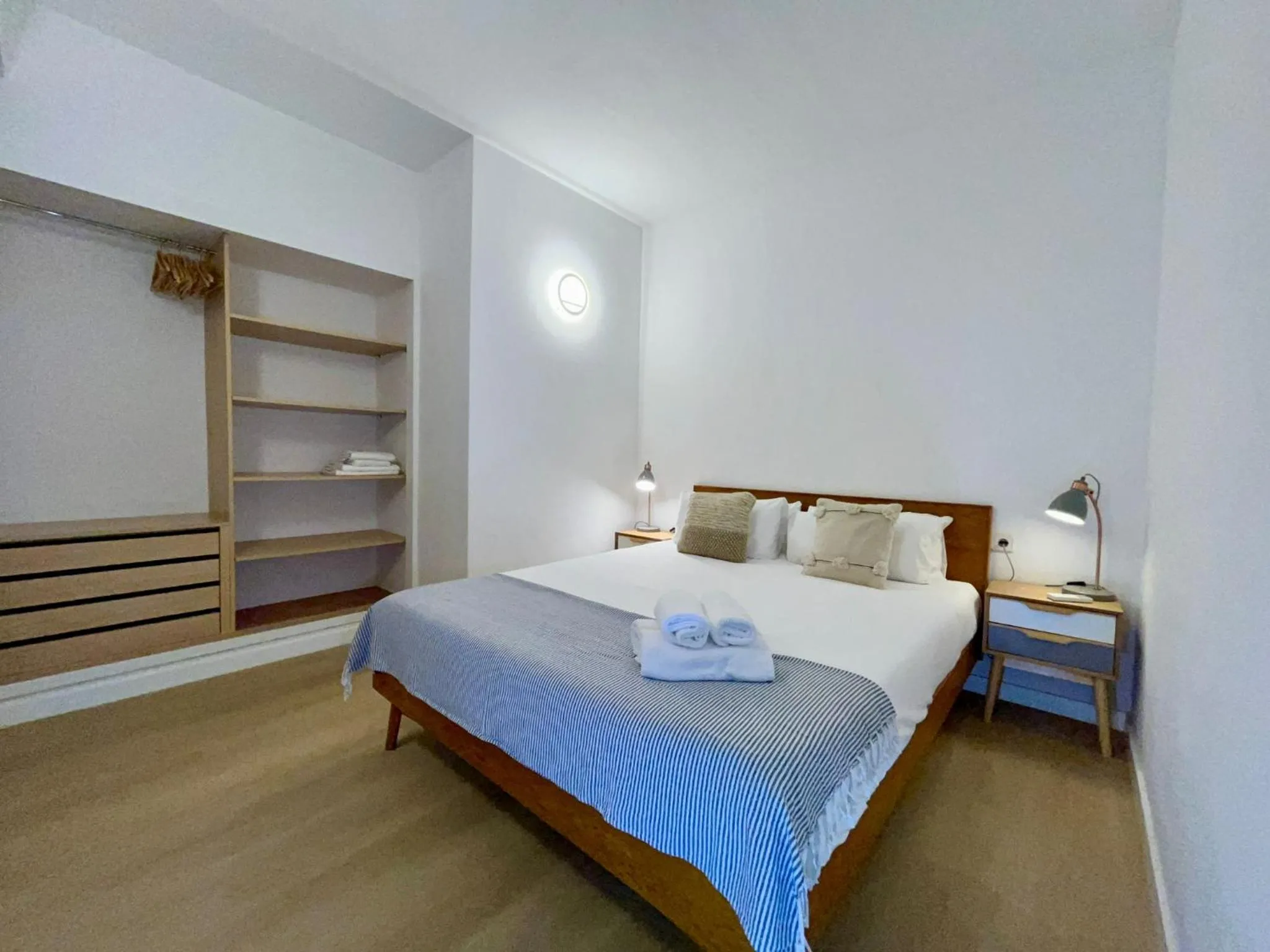 Bed in BarcelonaForRent Sant Pau Suite