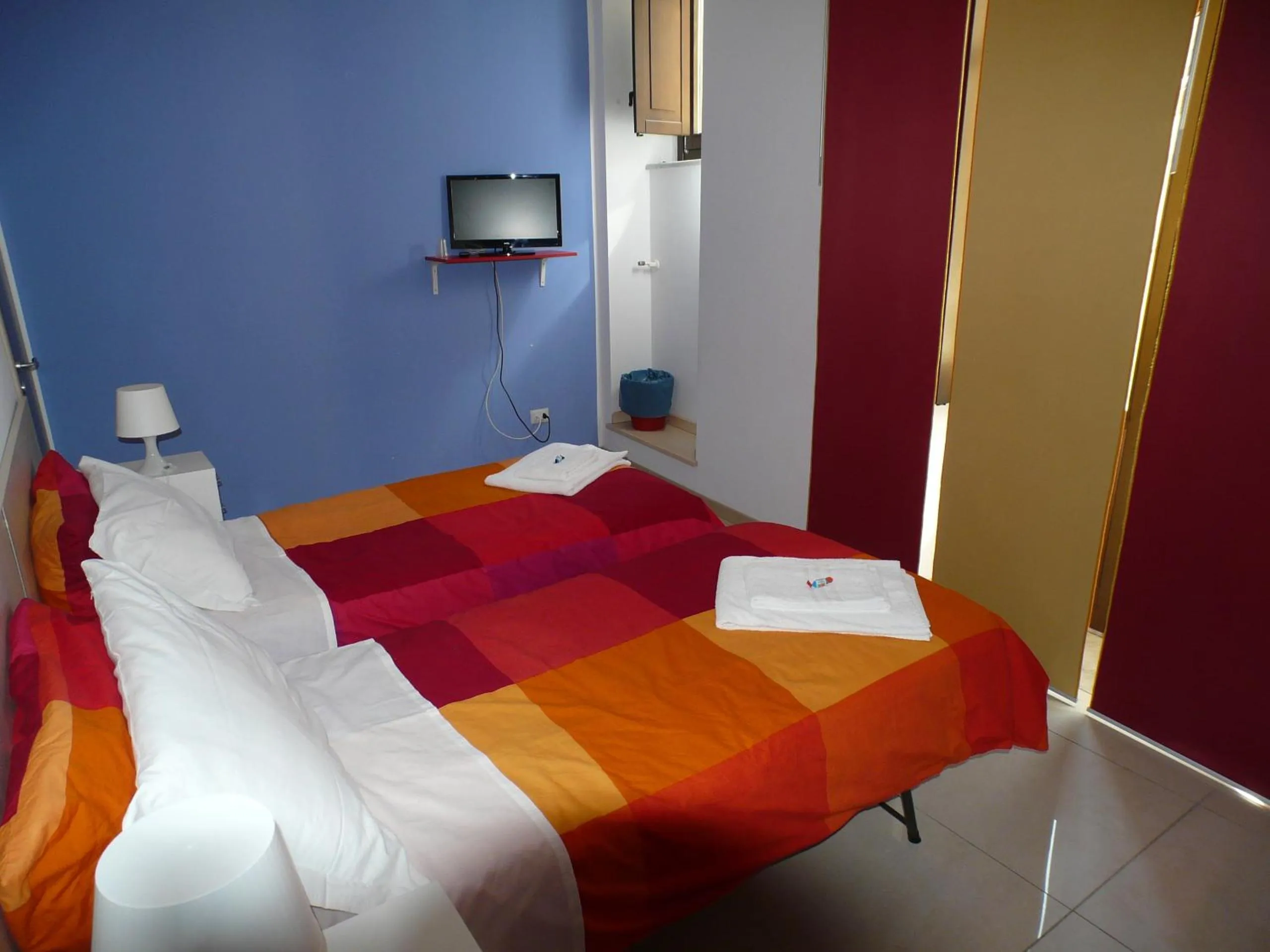 Bedroom, Bed in Sicily Rooms Enna