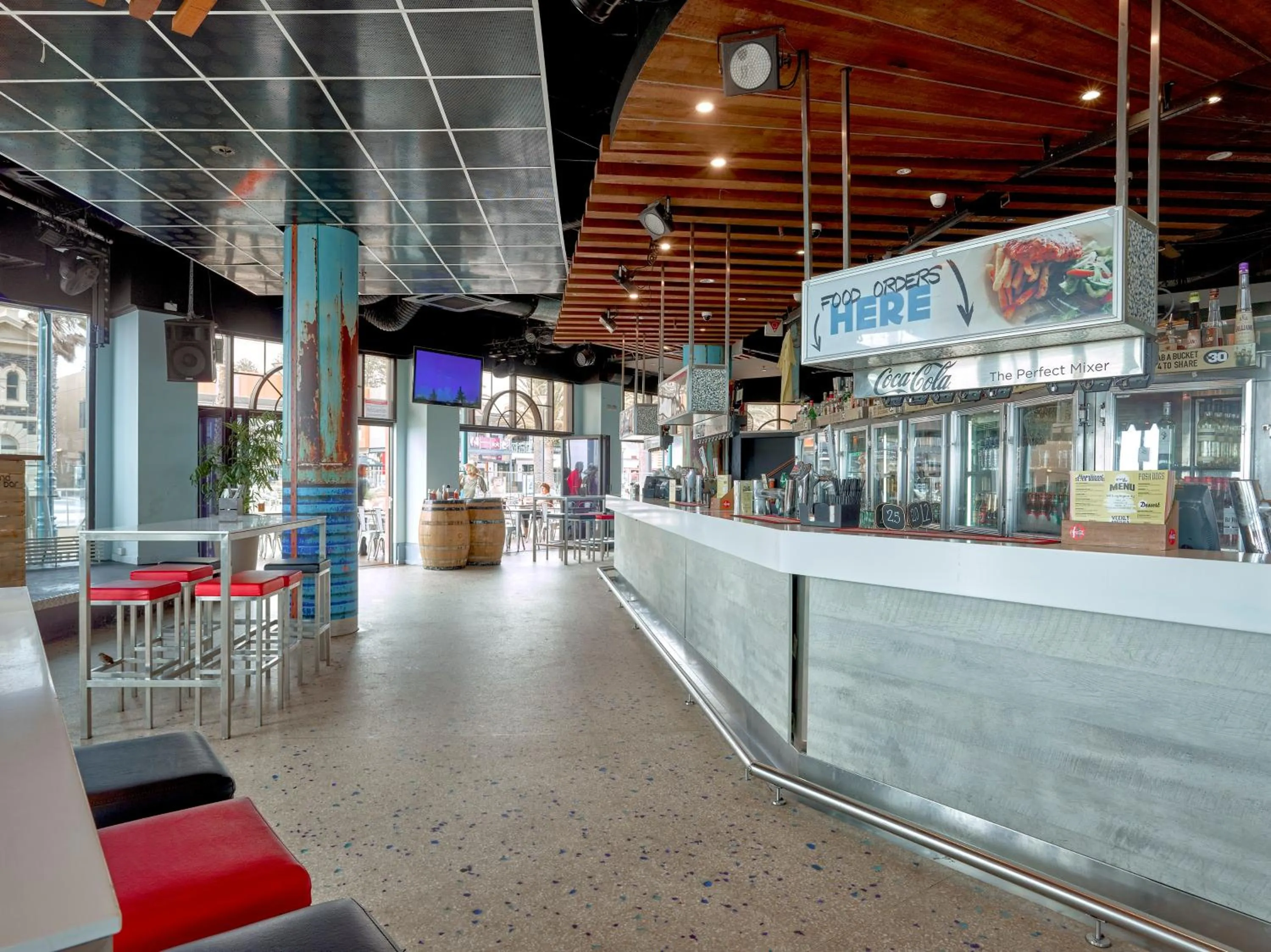 Restaurant/places to eat in Stamford Grand Adelaide