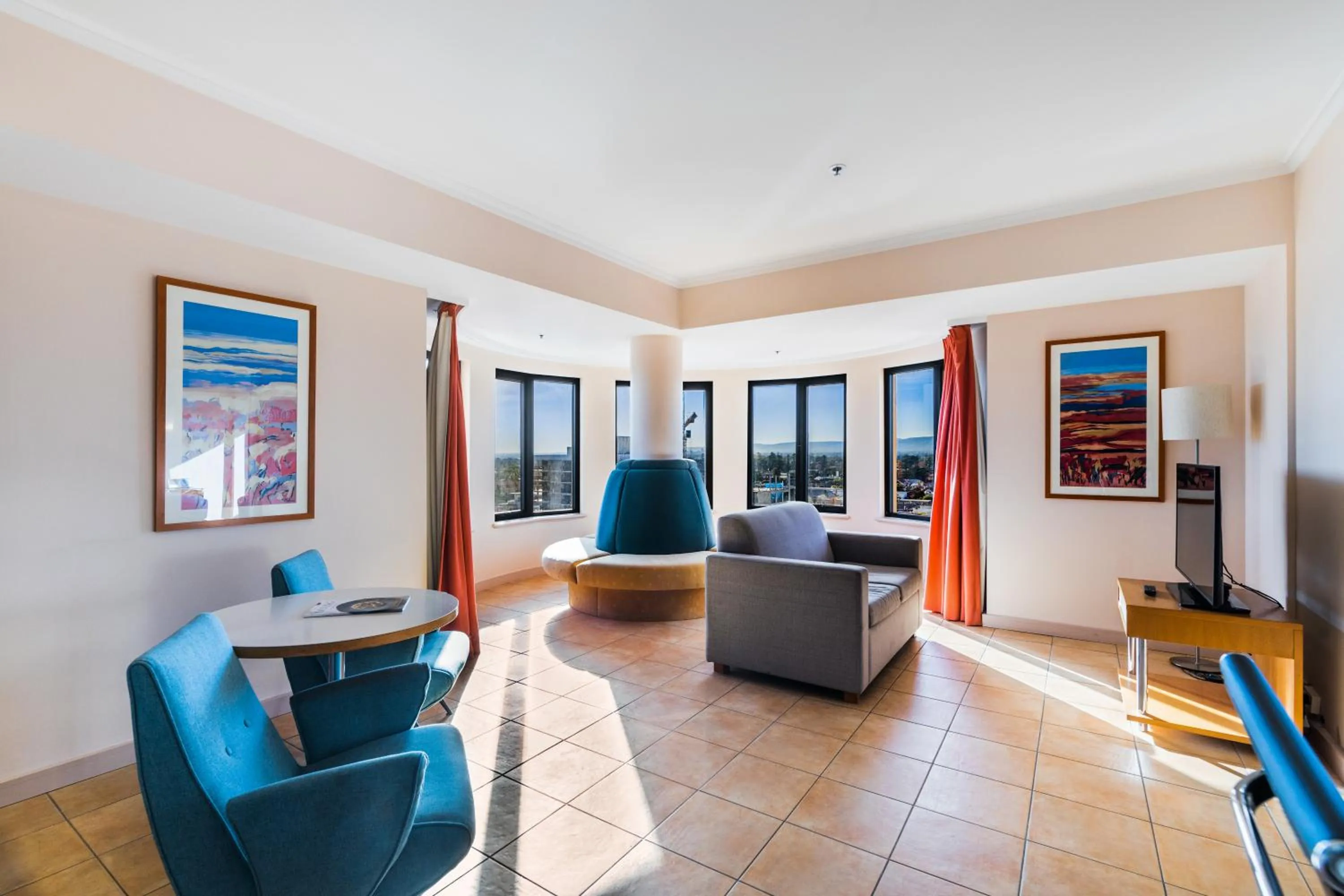 Seating area in Stamford Grand Adelaide