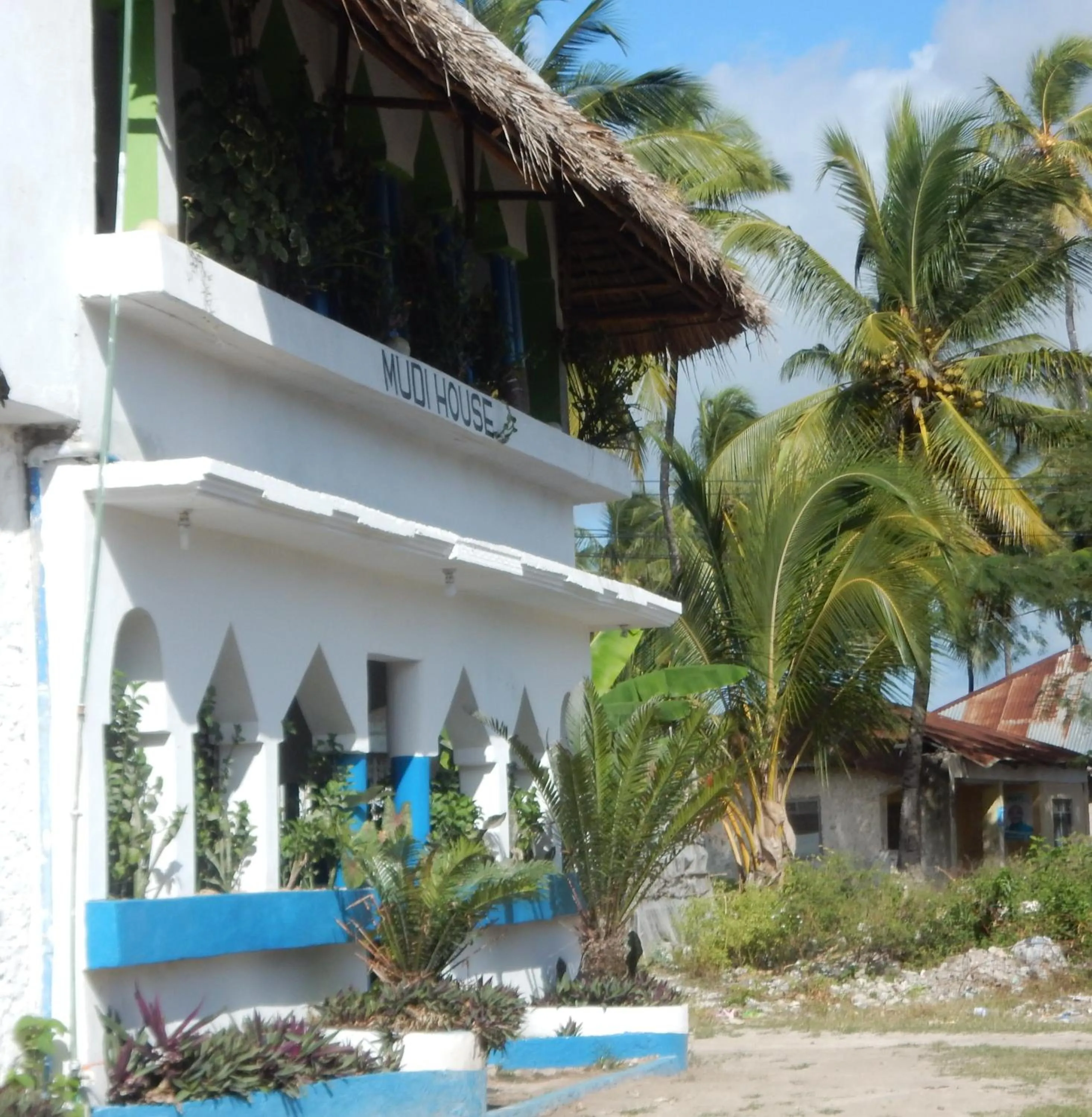 Property building in Mudi House