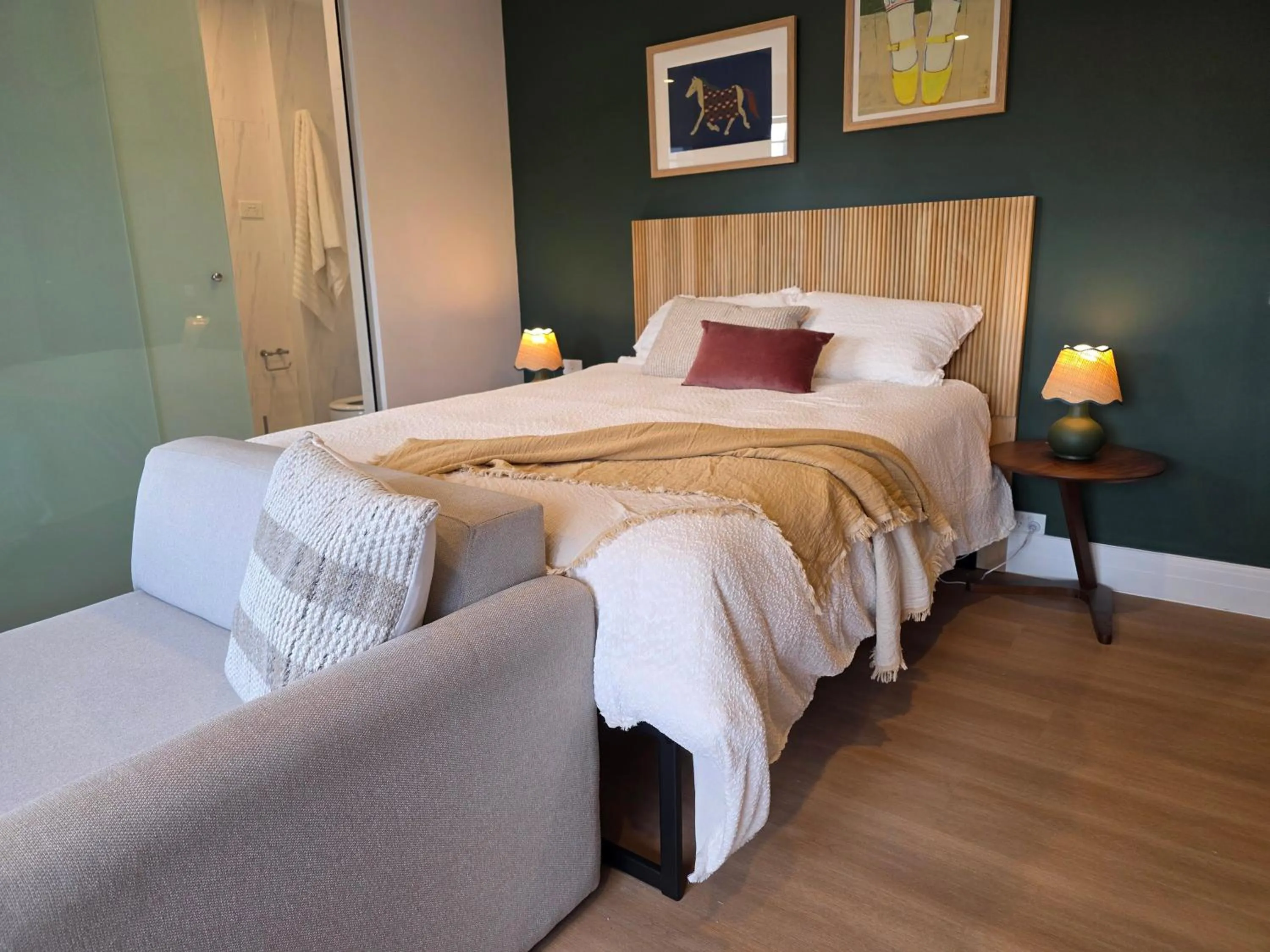 Bed in UKO Potts Points