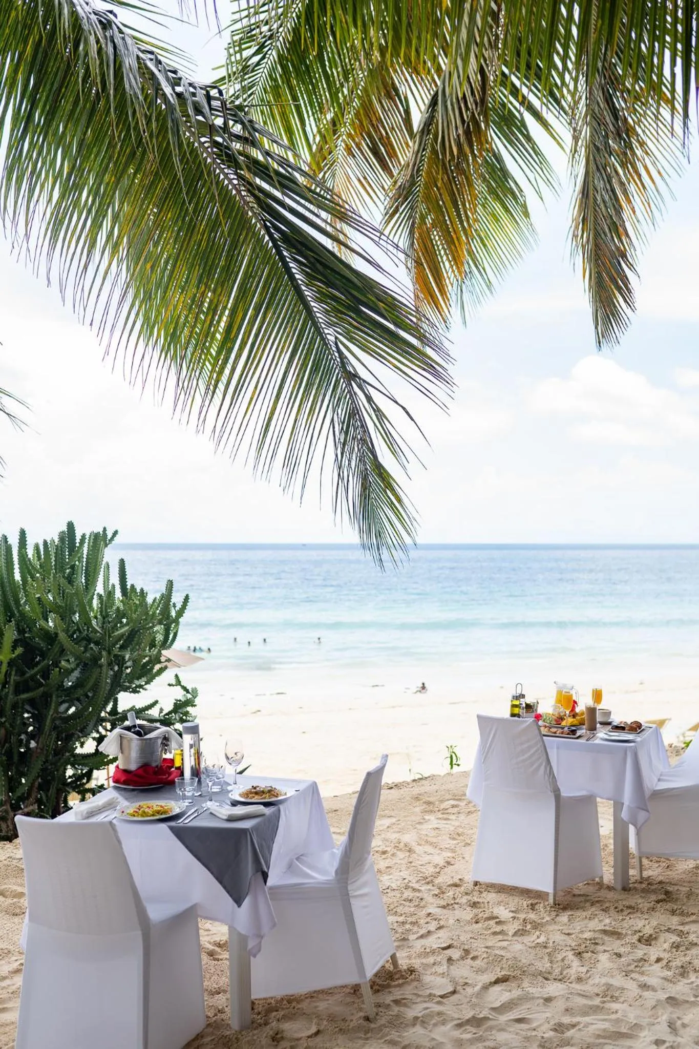 Restaurant/places to eat in My Blue Hotel Zanzibar