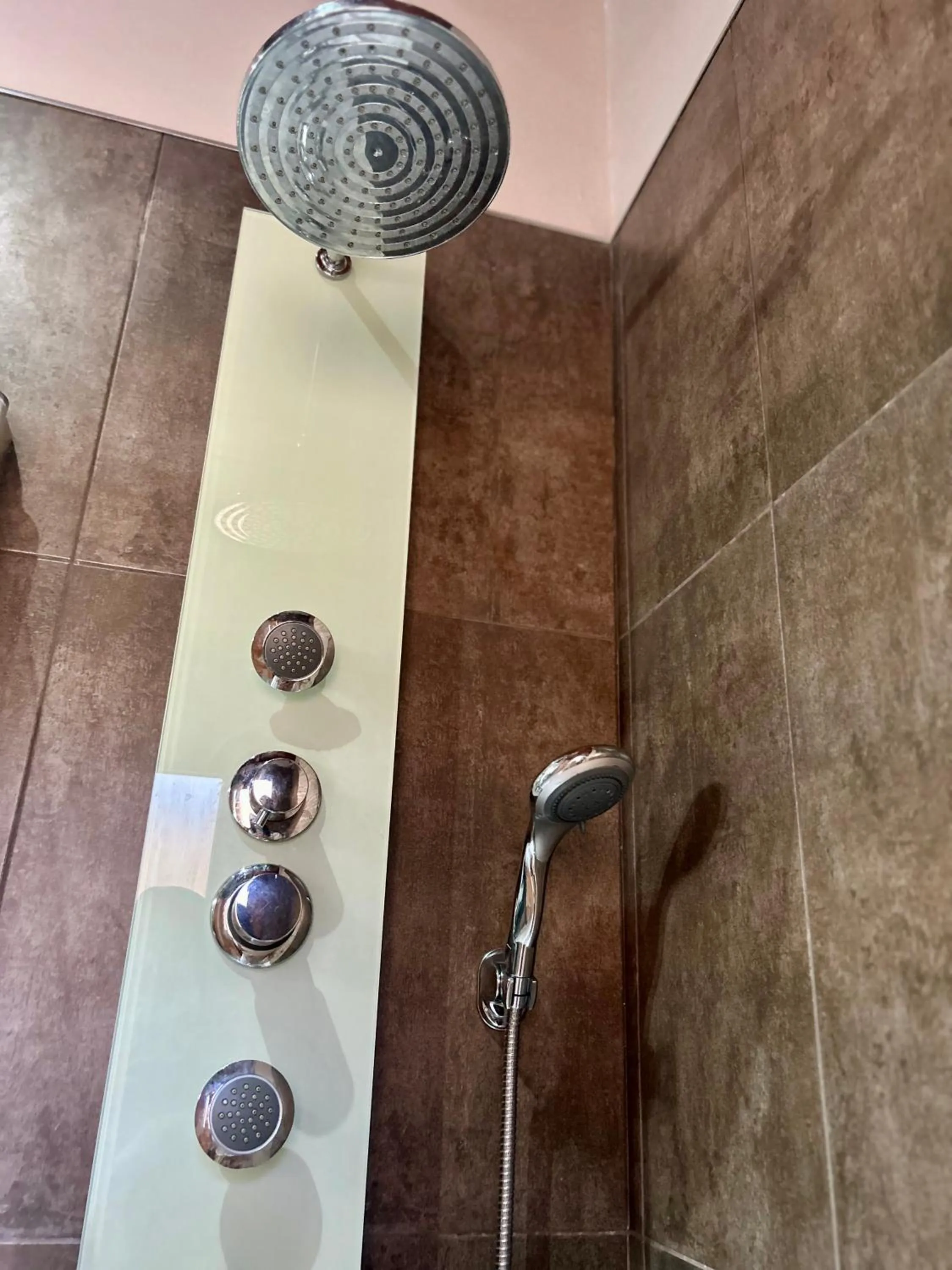 Shower in Bahia Paraiso Apart & Suites