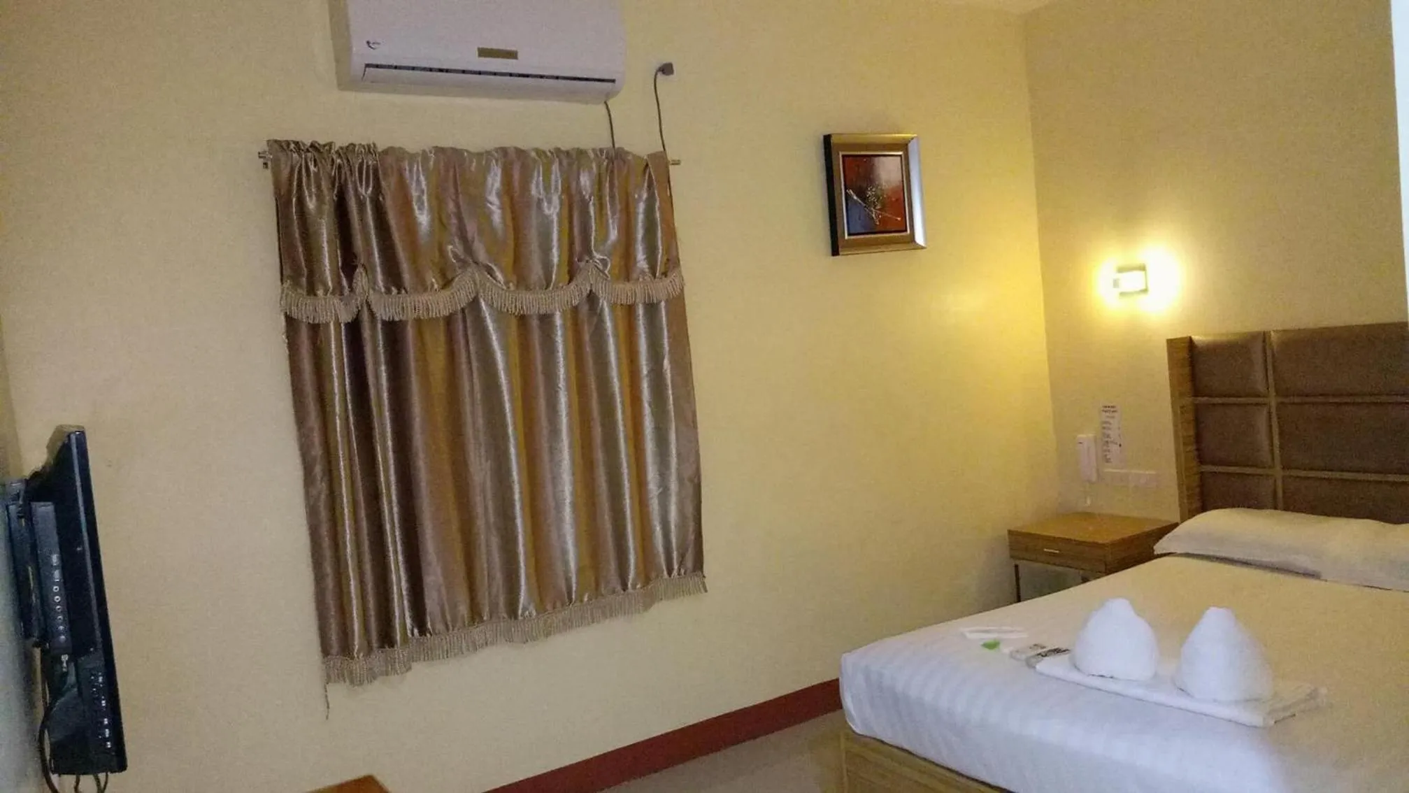 Bed in Jeamco Royal Hotel-Cotabato