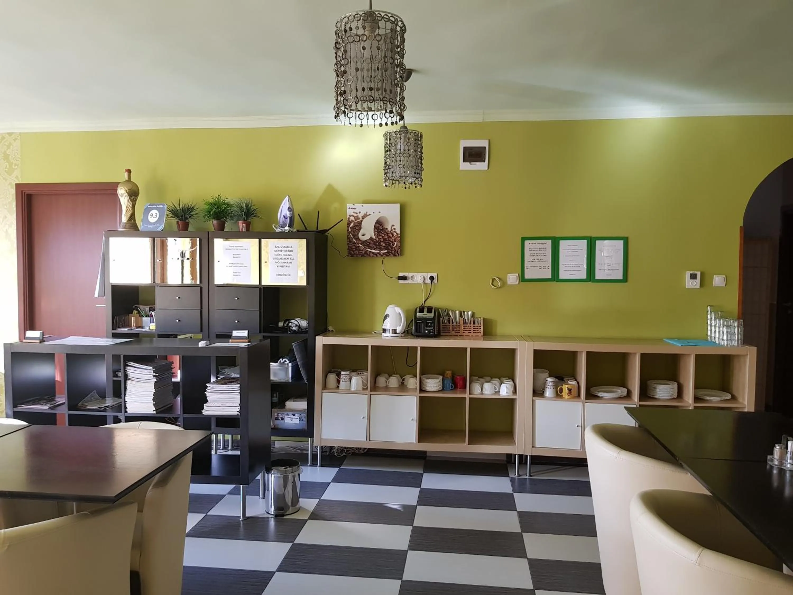 Restaurant/places to eat in Amaretto Szállás