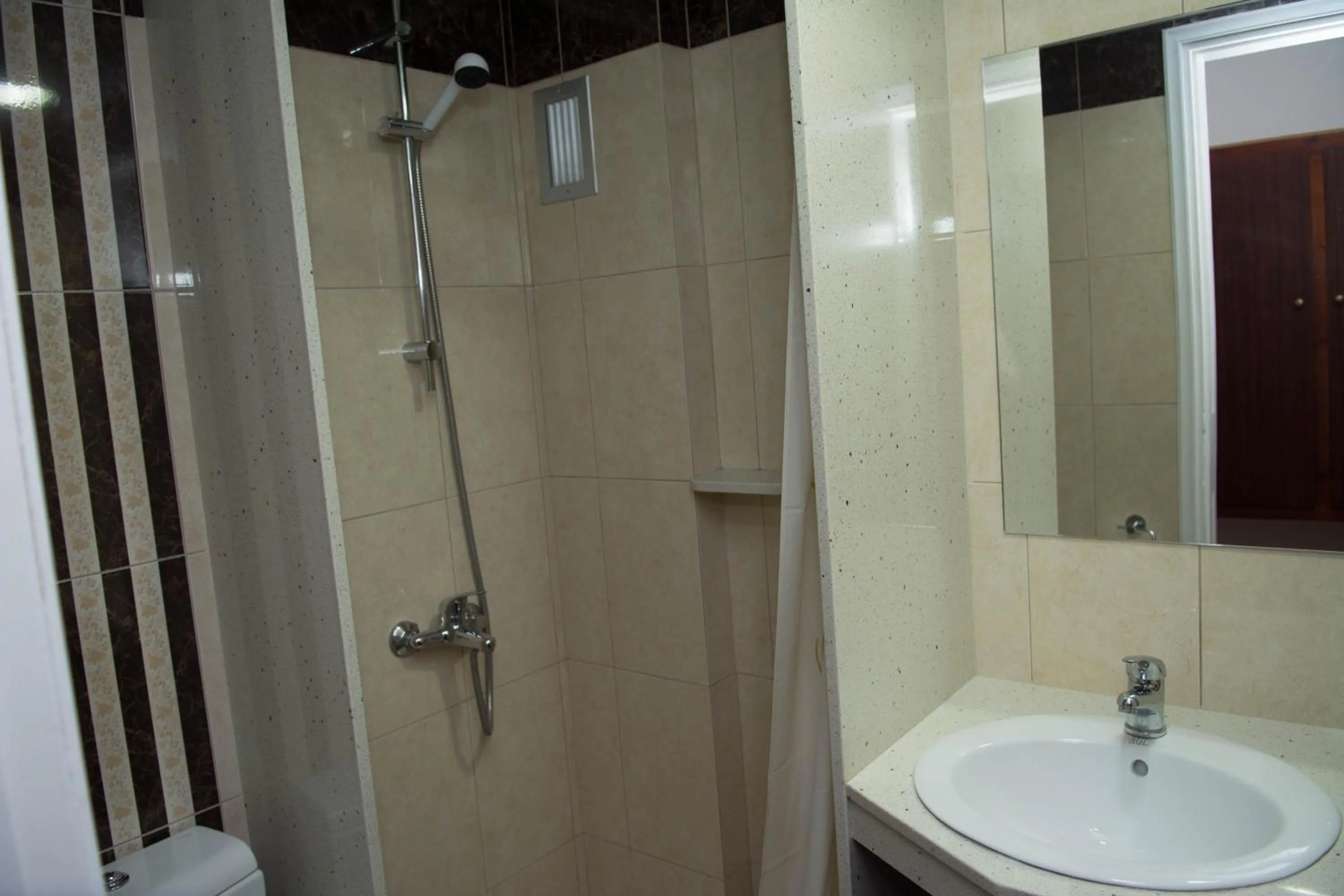 Bathroom in Zeus Hotel