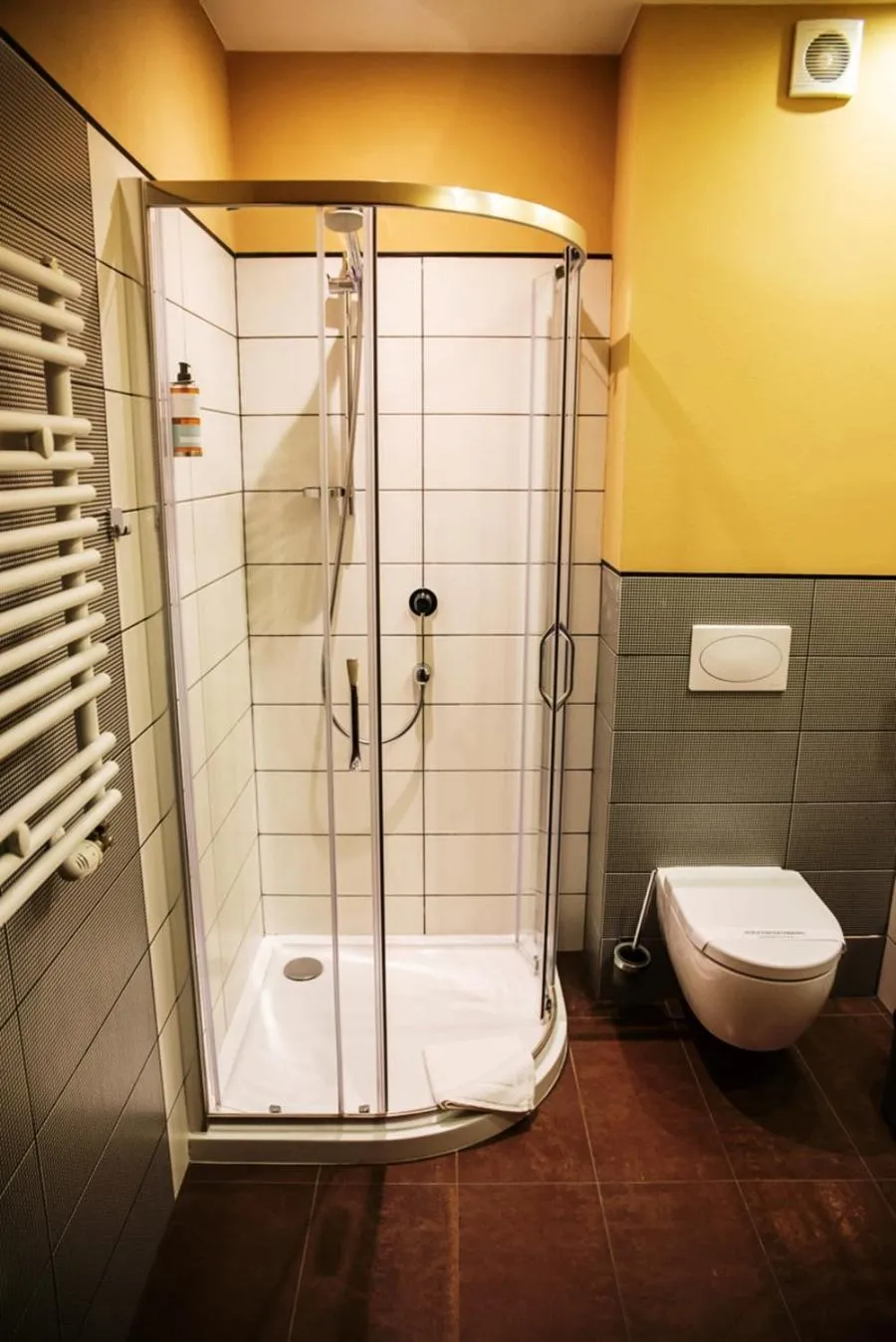 Bathroom in Folwark Łękuk