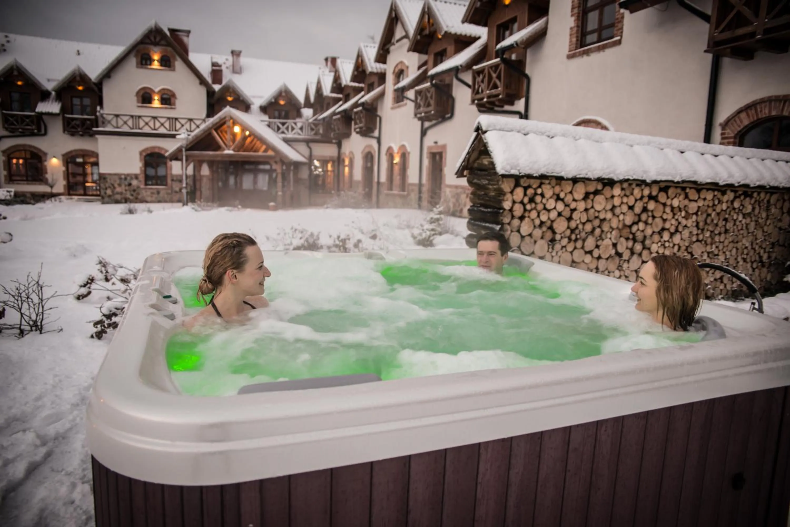 Hot Tub in Folwark Łękuk