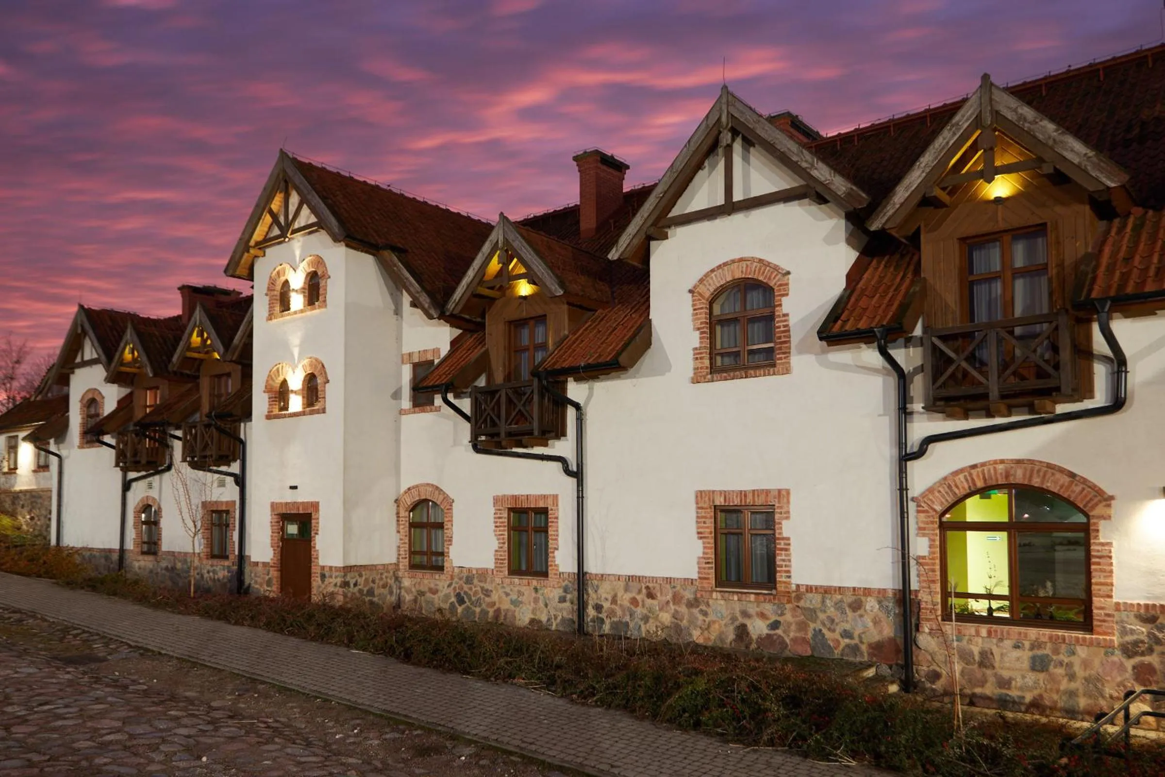 Property building in Folwark Łękuk