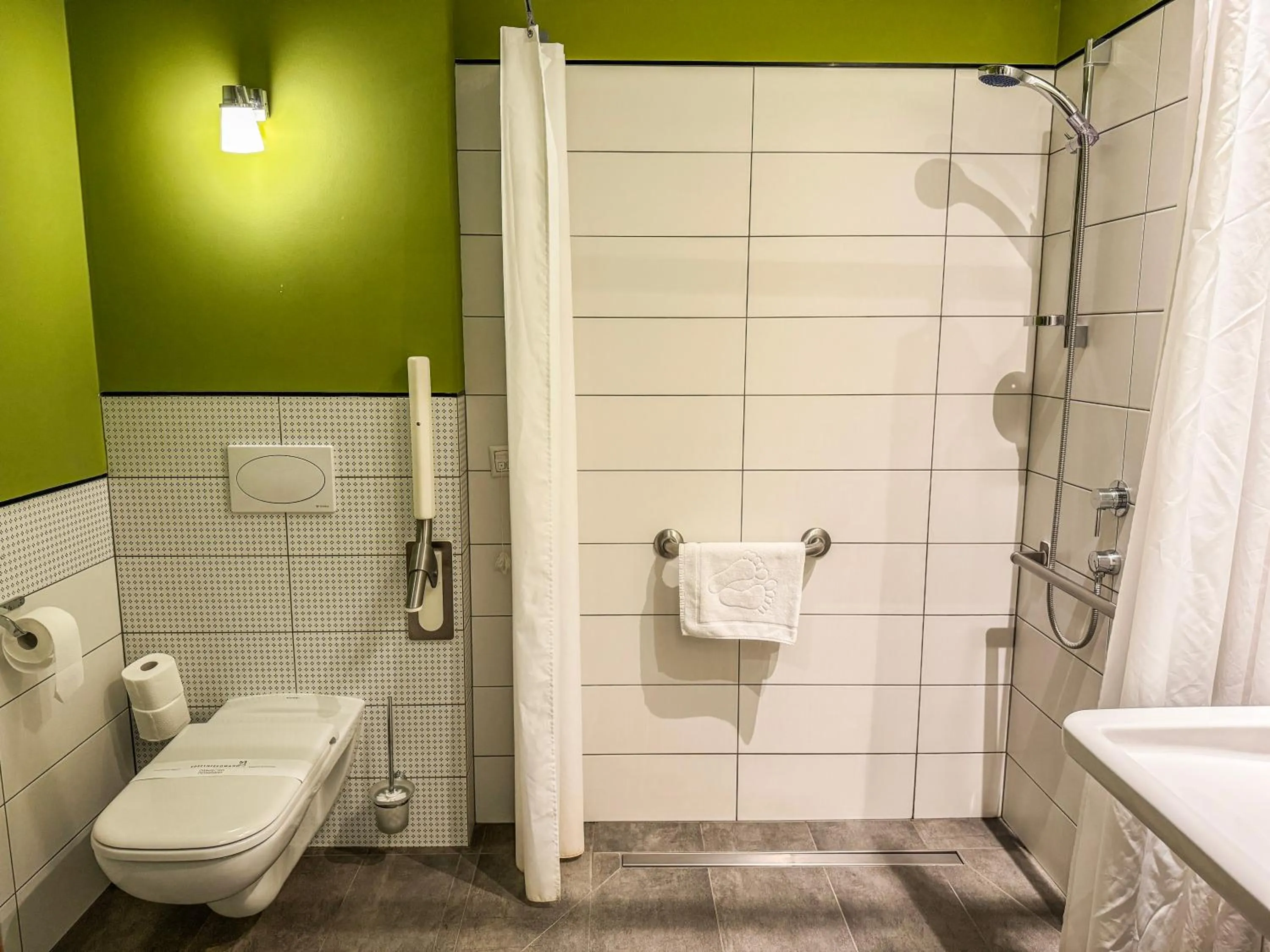 Bathroom in Folwark Łękuk