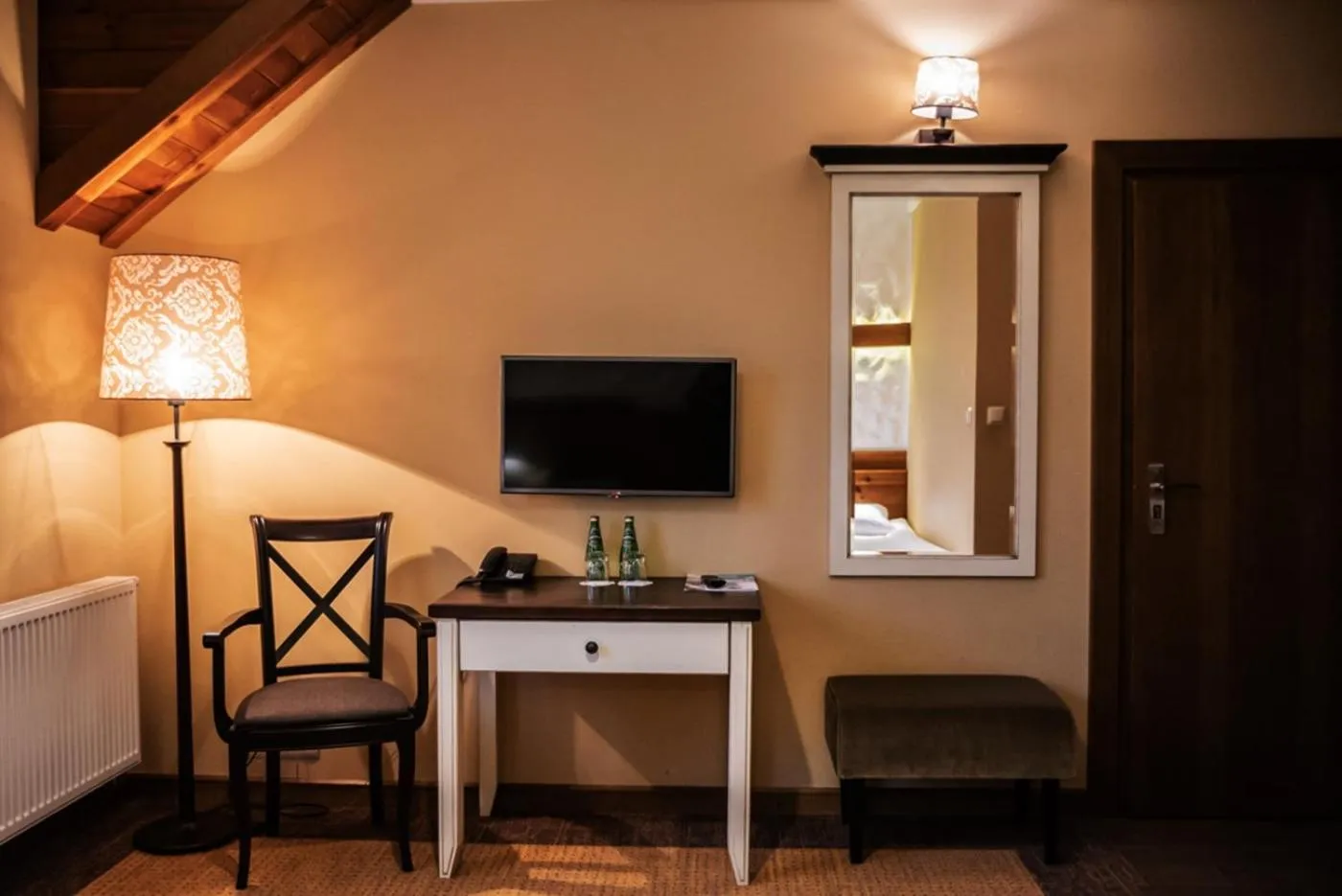 TV and multimedia, Bed in Folwark Łękuk