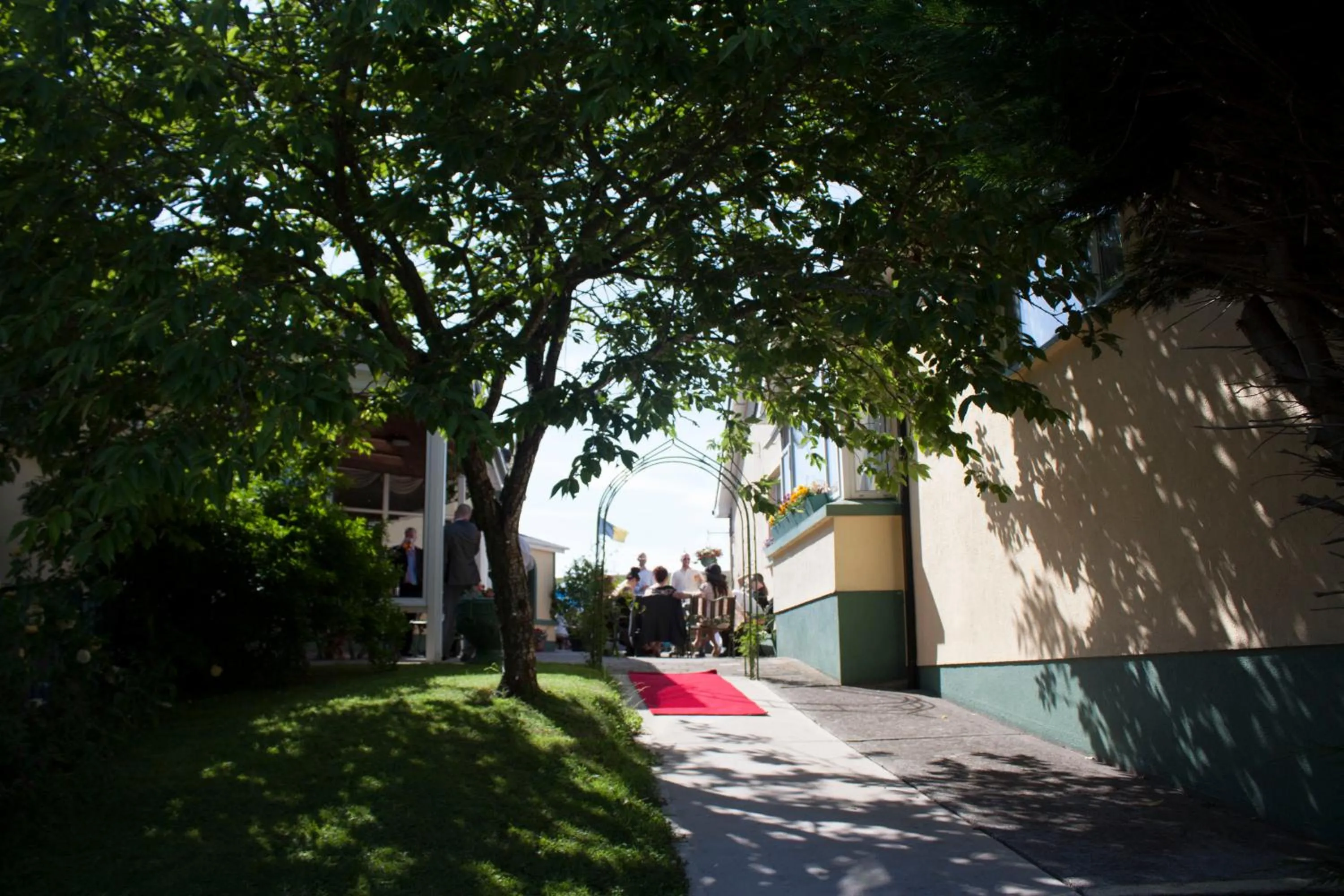 Children play ground in Rhu Glenn Hotel