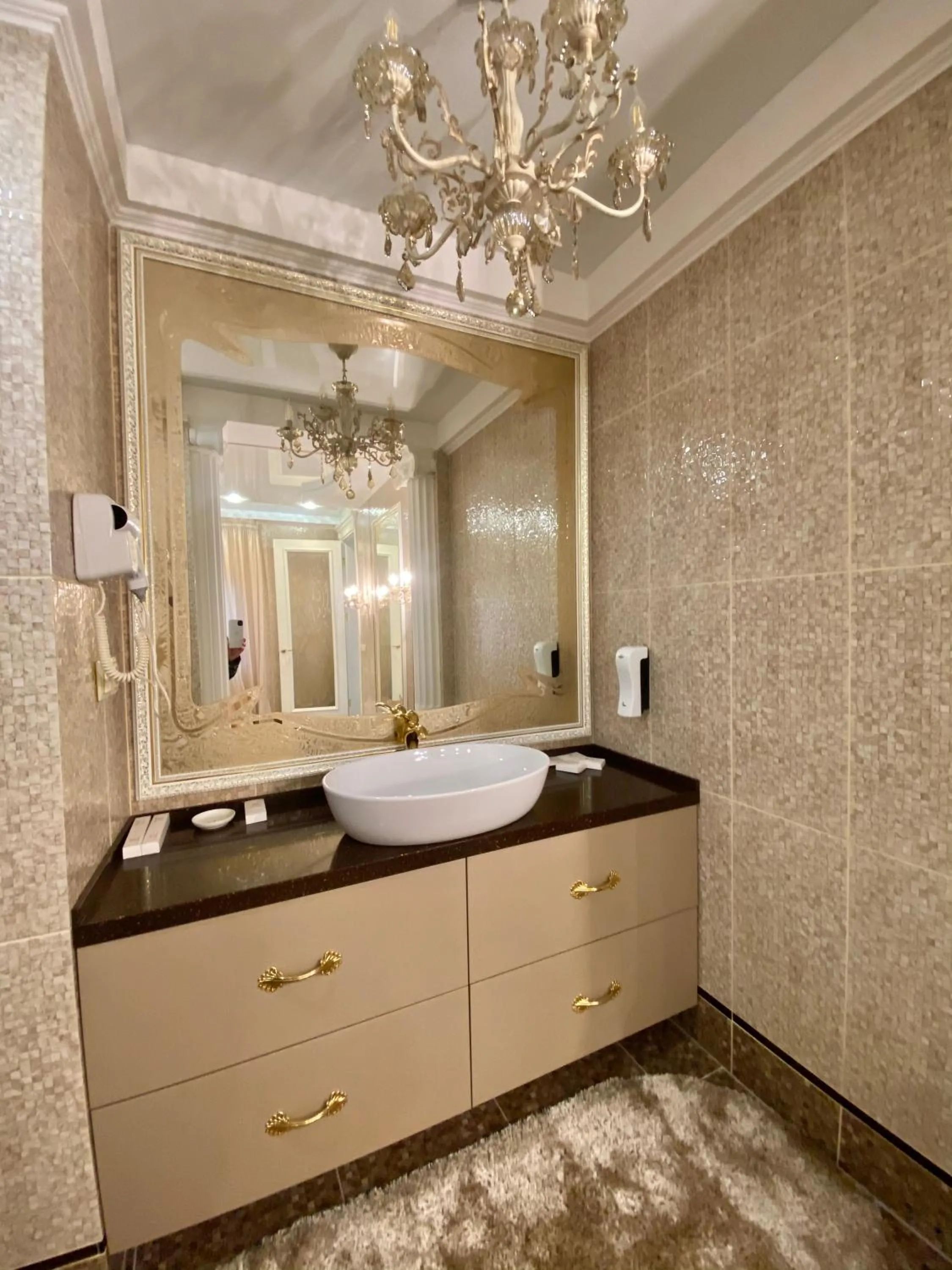 Bathroom in Sofievsky Posad Hotel