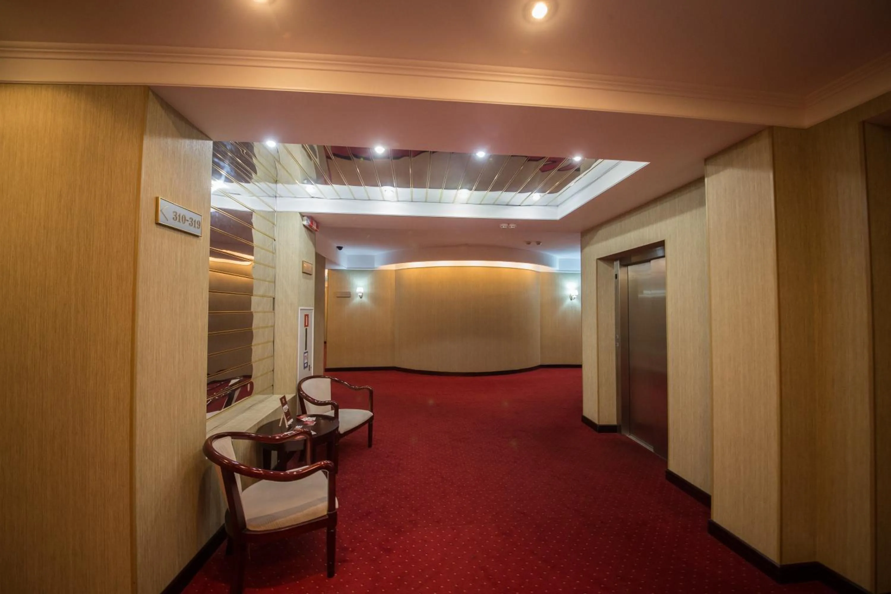 Floor plan in Sofievsky Posad Hotel