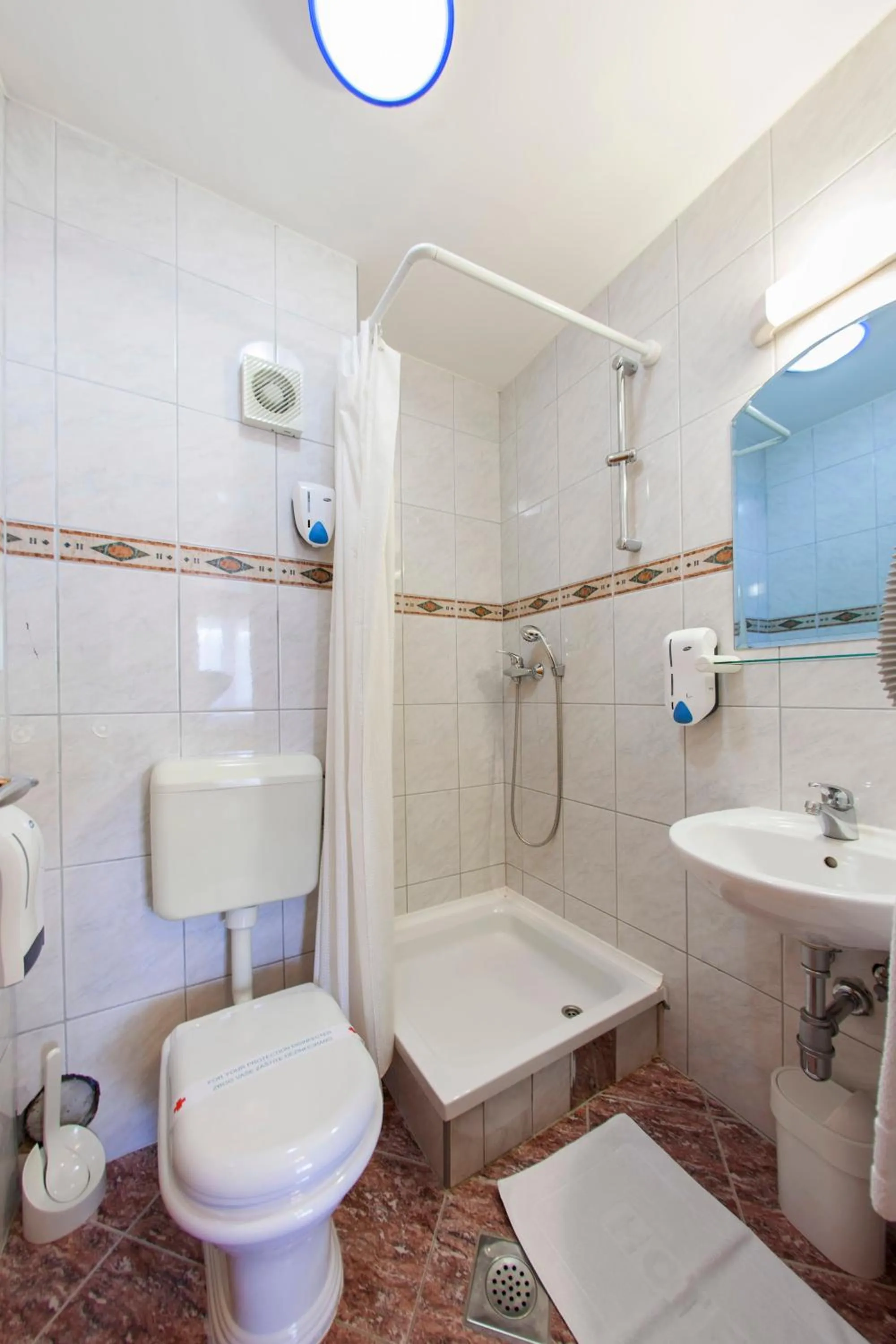 Bathroom in Hotel Kristal