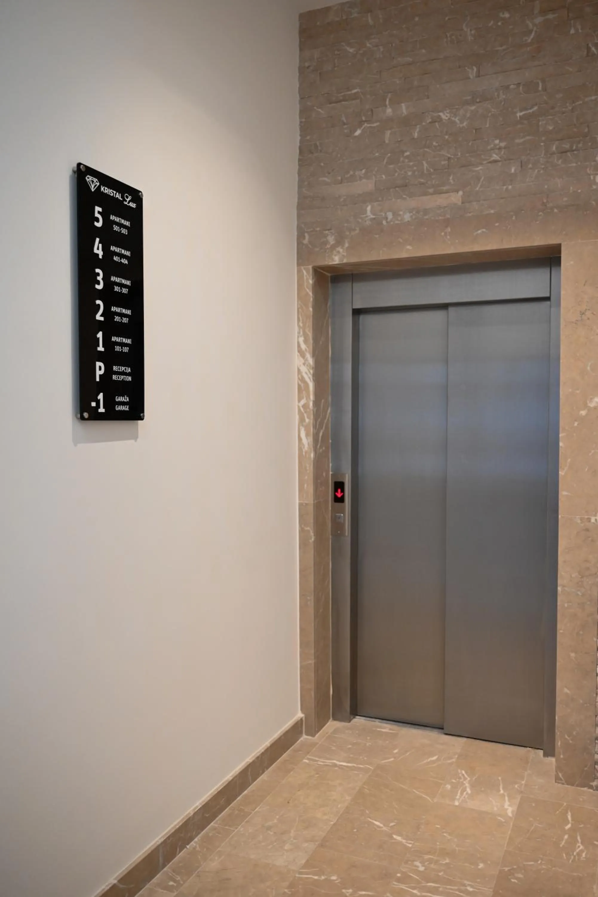 elevator in Hotel Kristal