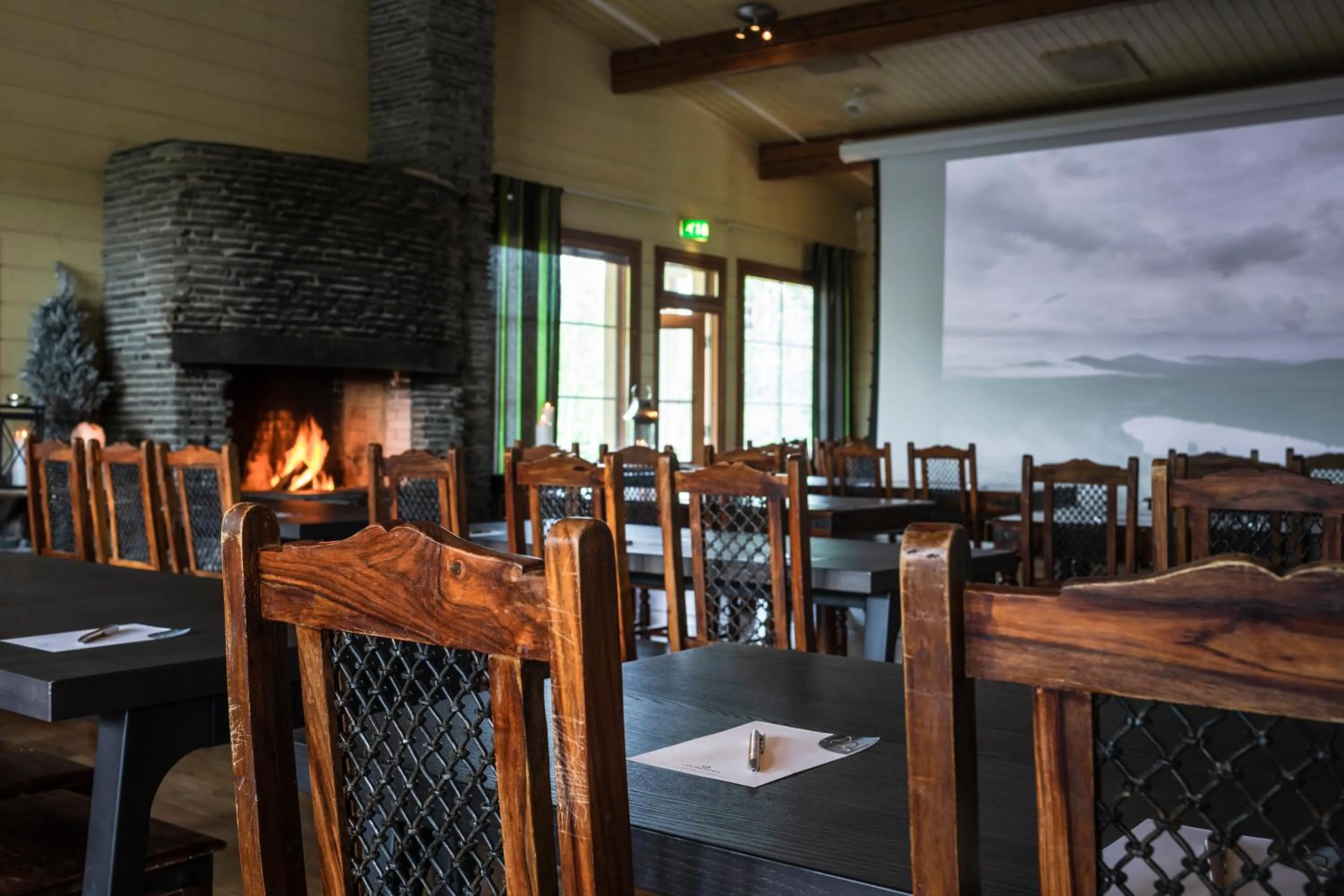 Meeting/conference room in Lapland Hotels Ounasvaara Chalets