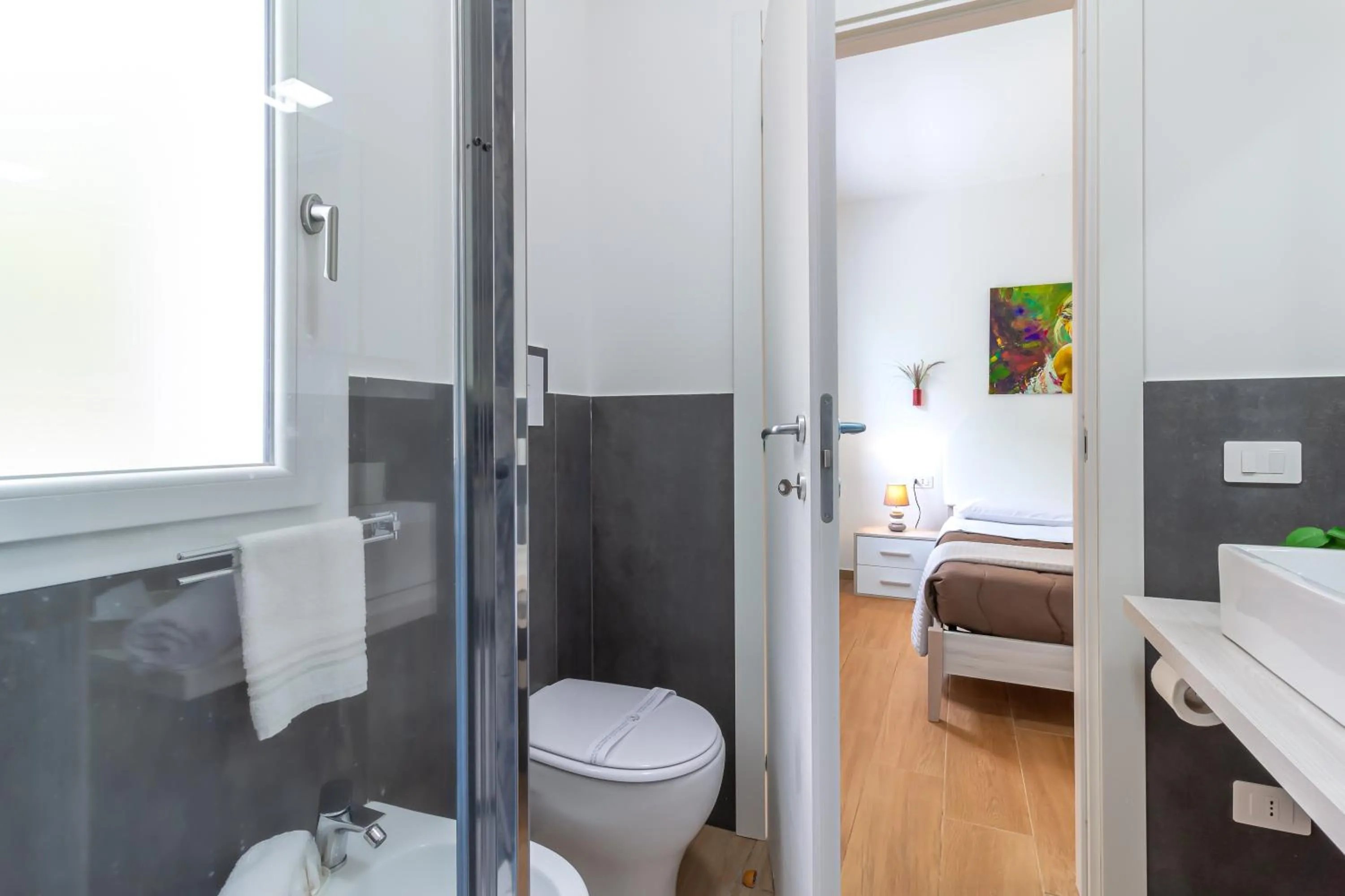 Shower, Bed in Granatelli Holiday Home