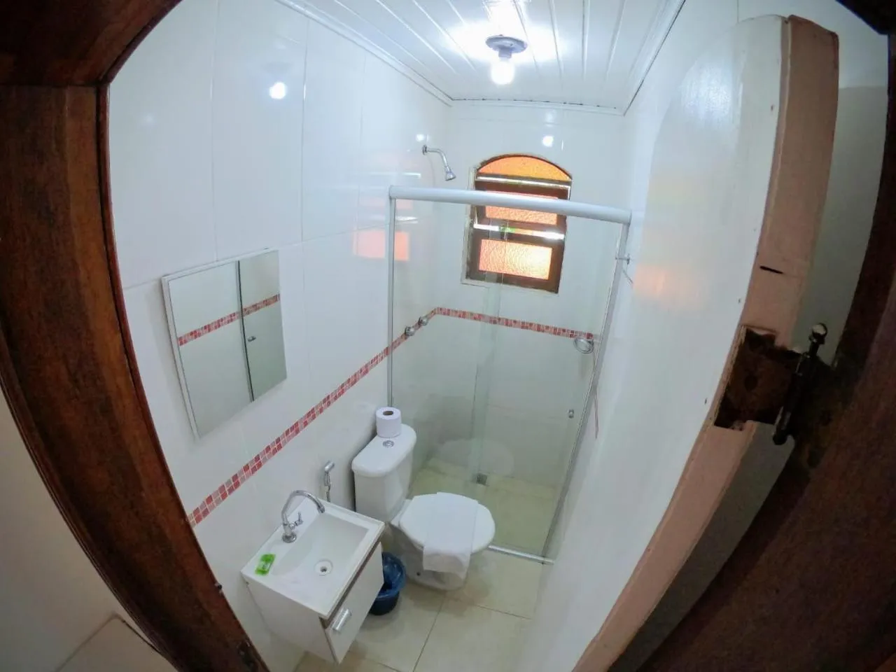 Bathroom in Alfa Mar Pousada