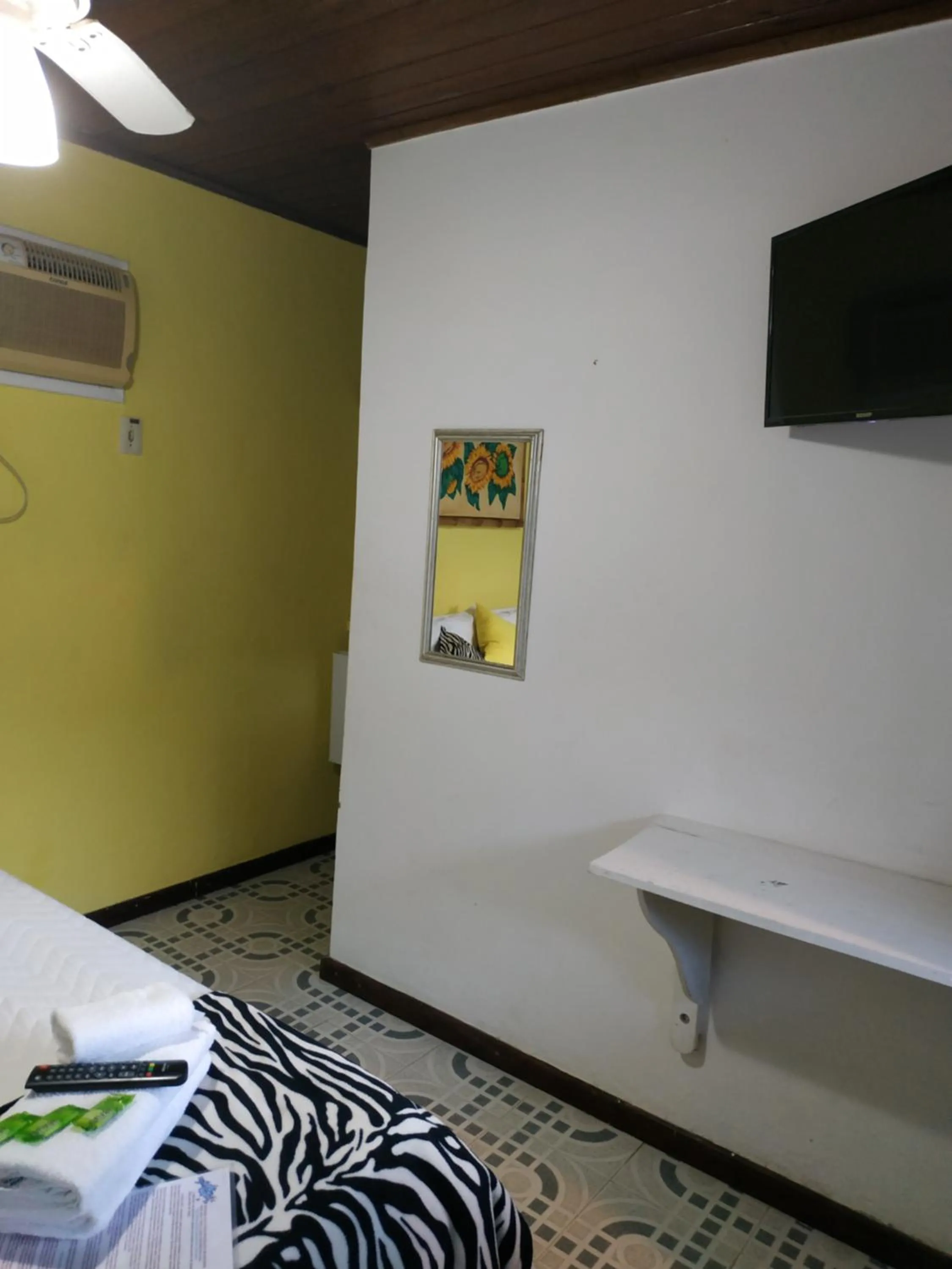 Bed in Alfa Mar Pousada