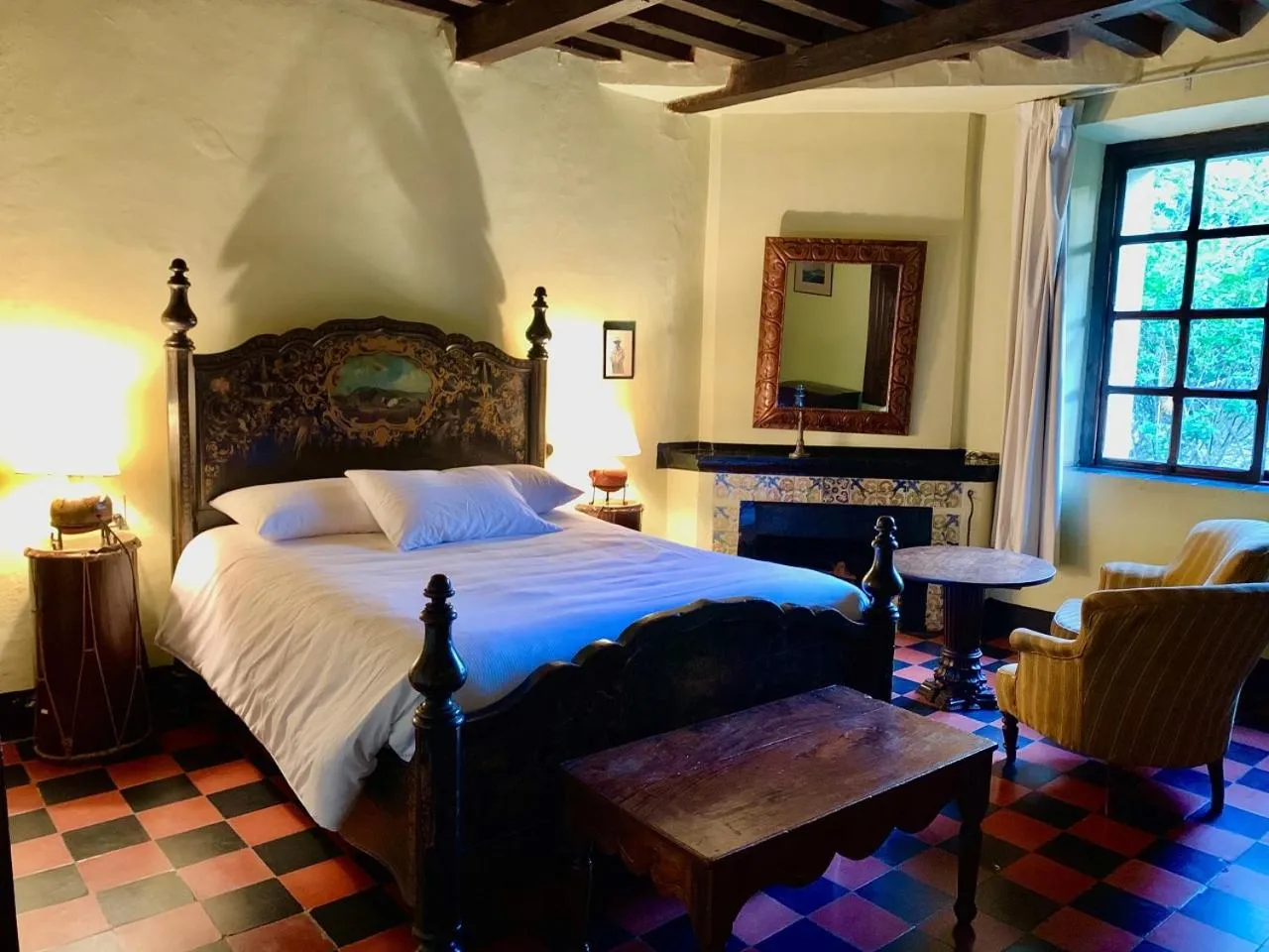 Bed in Hotel Museo Mayan Inn