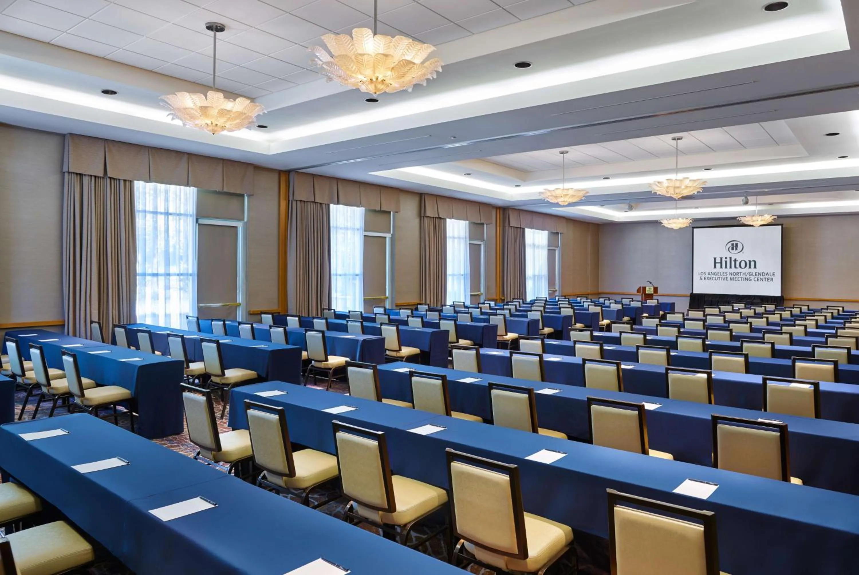 Meeting/conference room in Hilton Los Angeles North-Glendale & Executive Meeting Center
