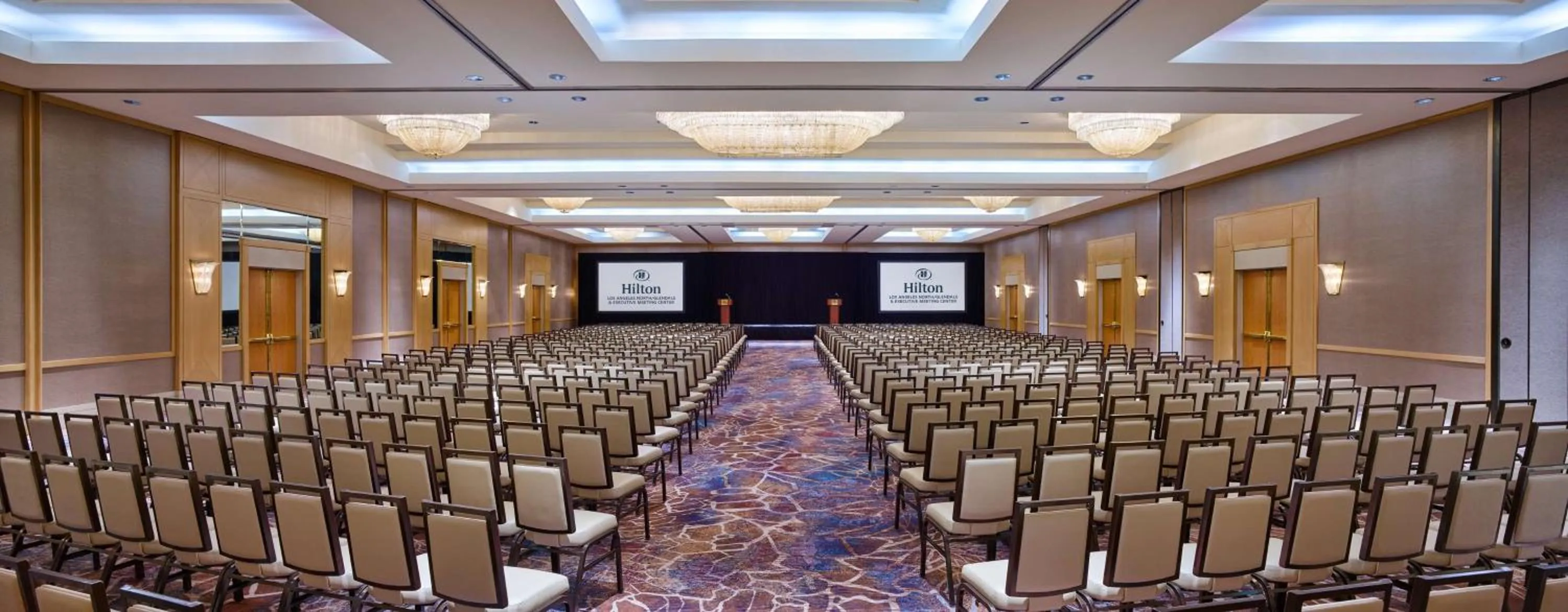 Meeting/conference room in Hilton Los Angeles North-Glendale & Executive Meeting Center