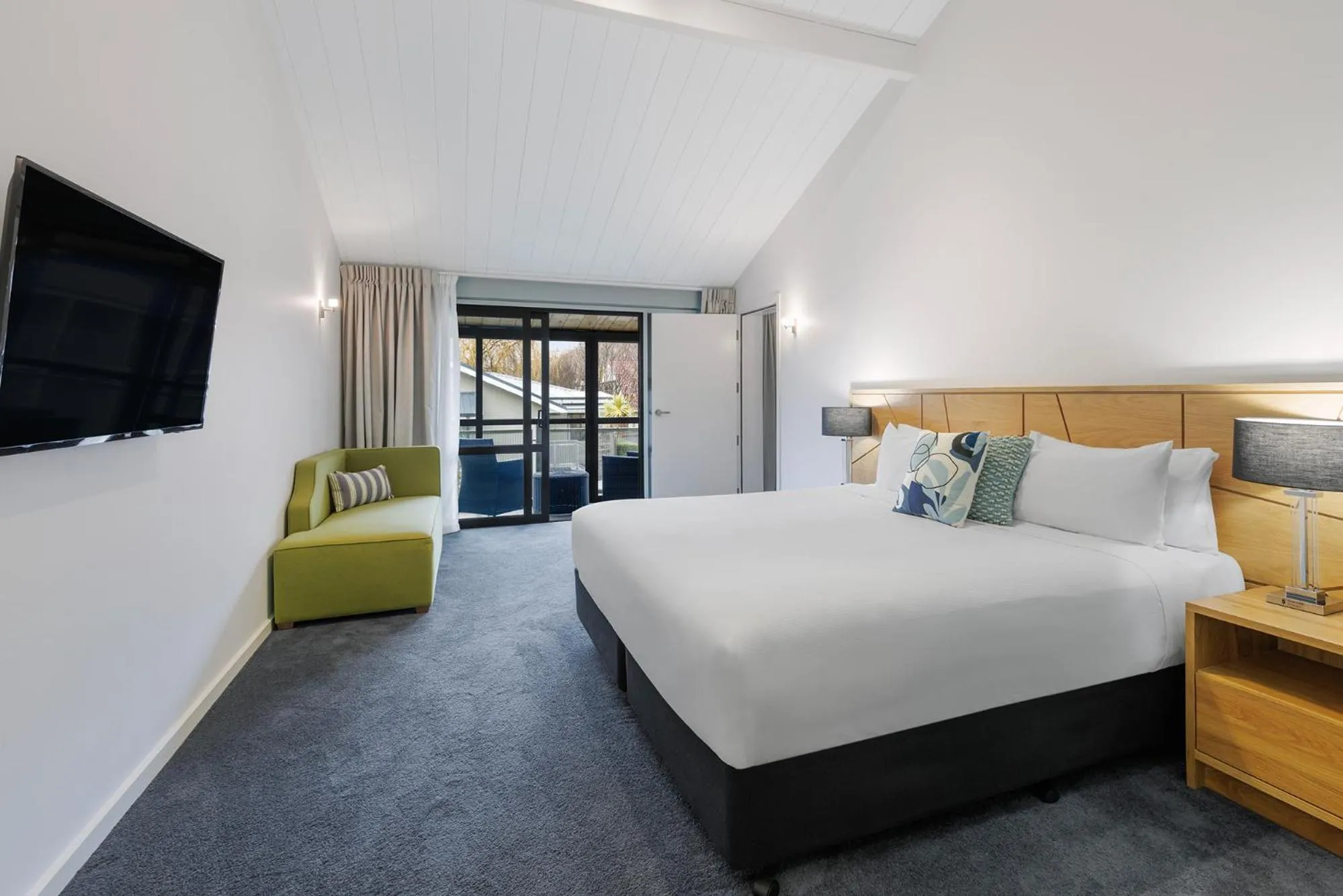 Bedroom, Bed in Club Wyndham Wanaka, Trademark Collection by Wyndham