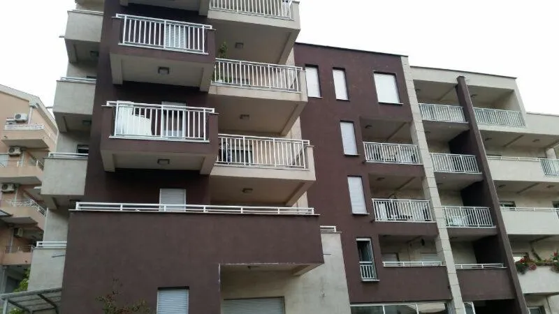 Two-Bedroom Apartment in Dvosoban stan, Babin Do, Budva sa garazom