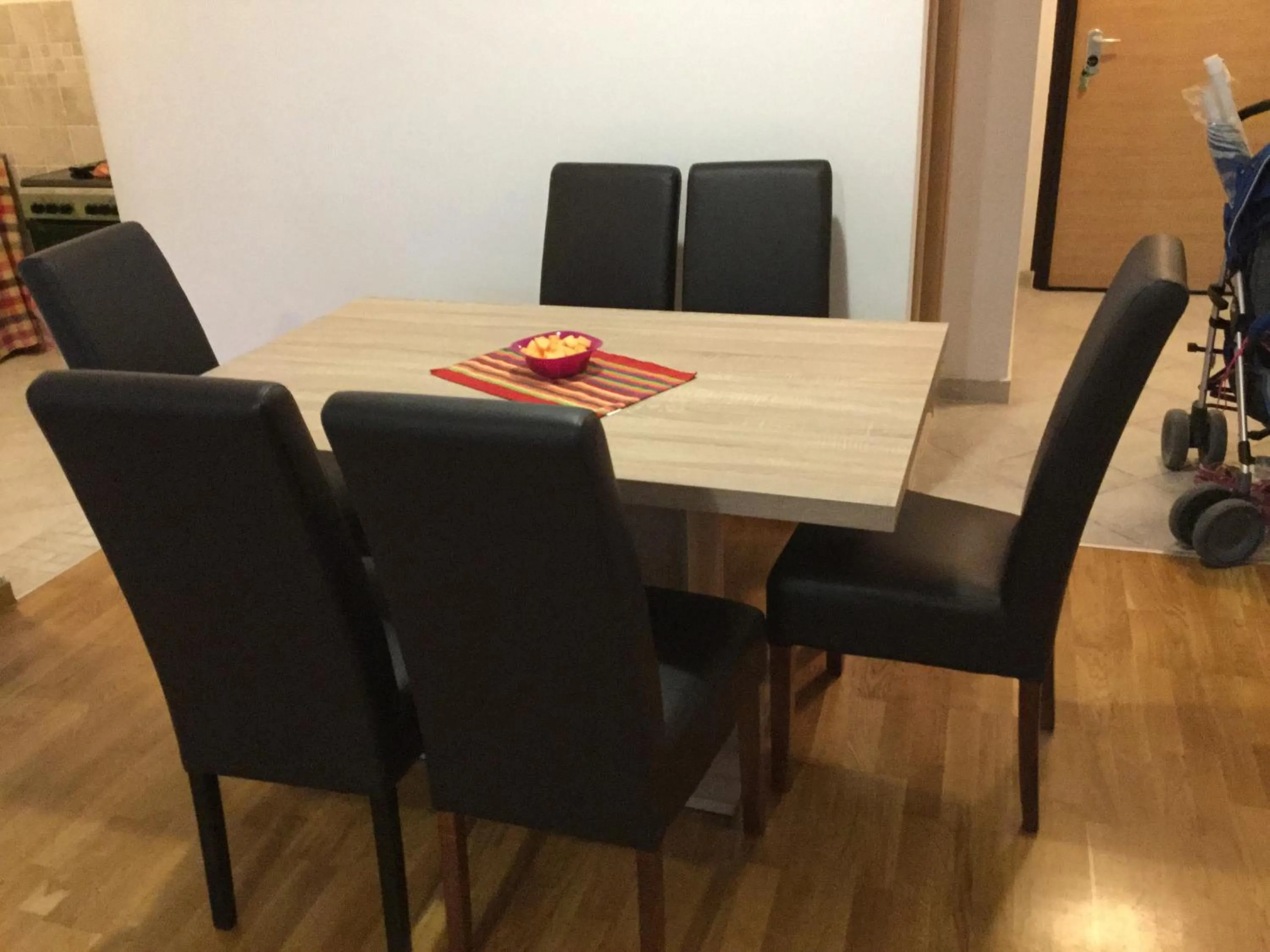 Dvosoban stan, Babin Do, Budva sa garazom