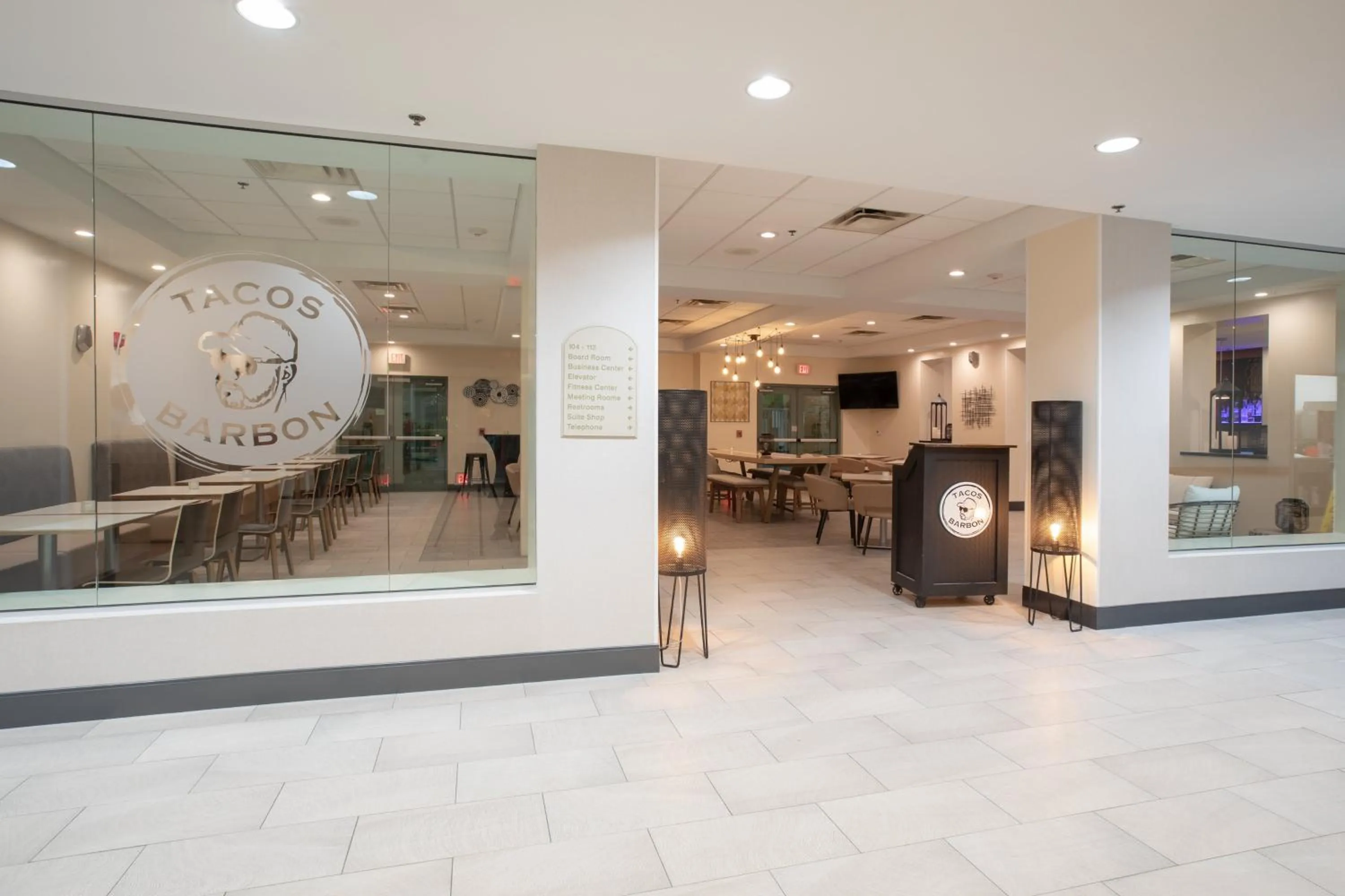 Restaurant/places to eat in Holiday Inn & Suites Goodyear - West Phoenix Area by IHG