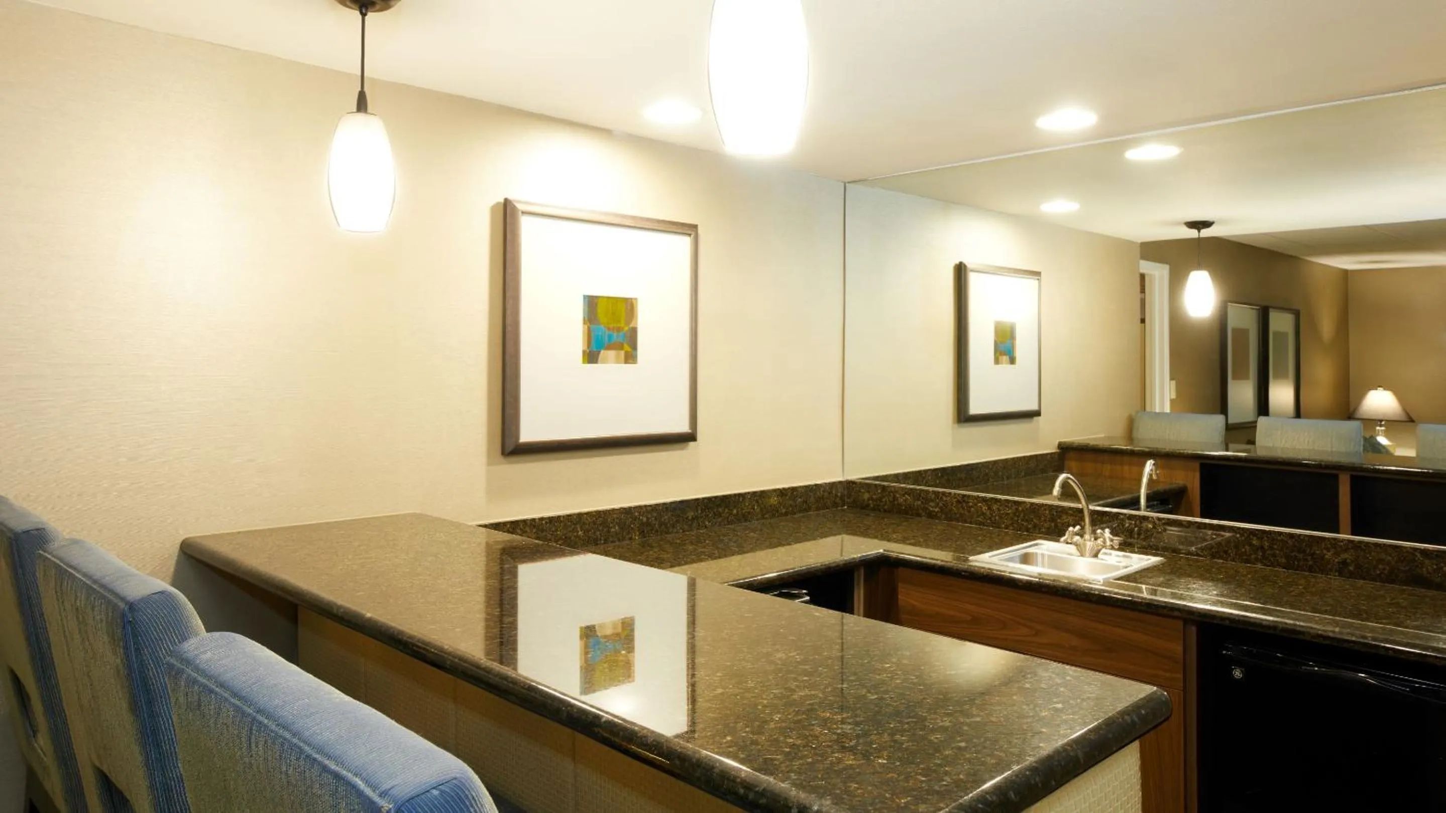 Lounge or bar in Eldorado Reno, A Caesars Destination