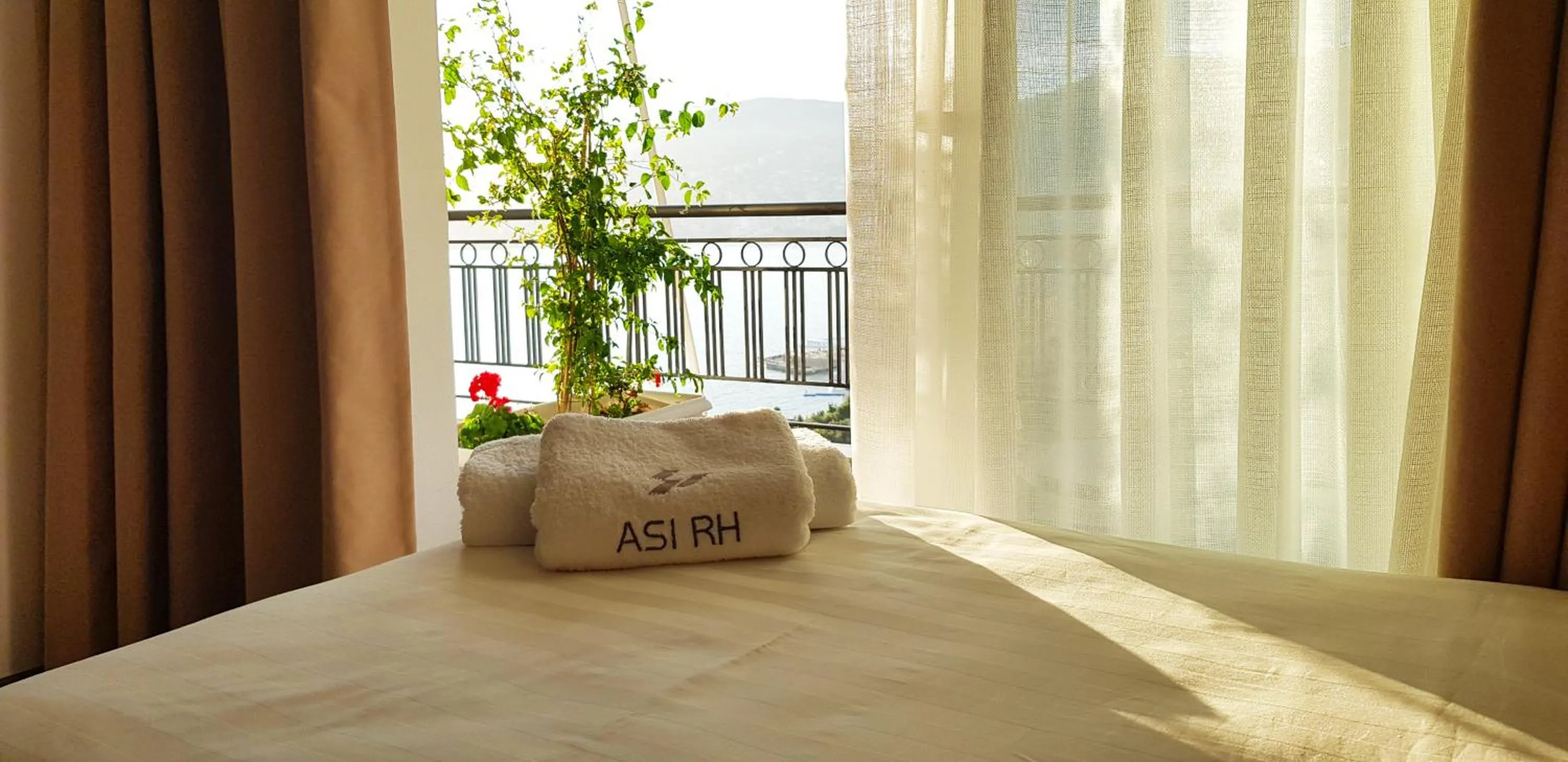 Bed in Asi Rooftop Hotel