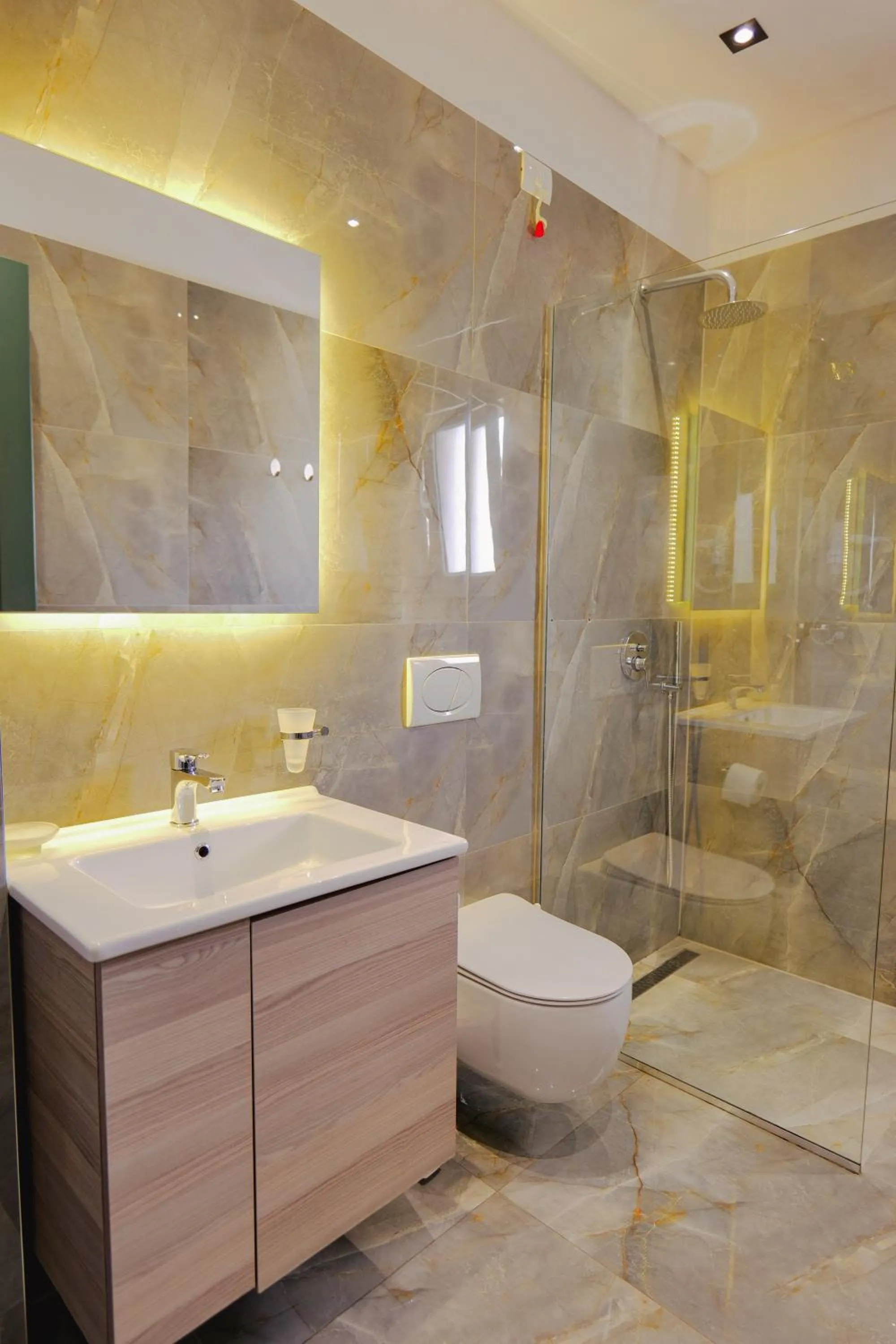 Bathroom in Asi Rooftop Hotel