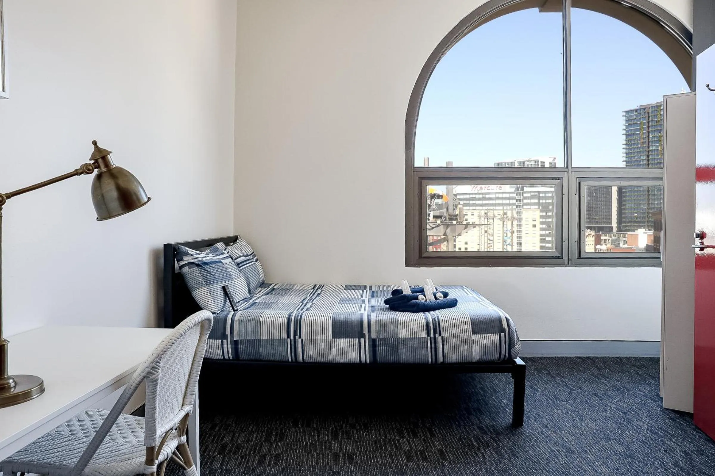 Bed in Wake Up! Sydney Central